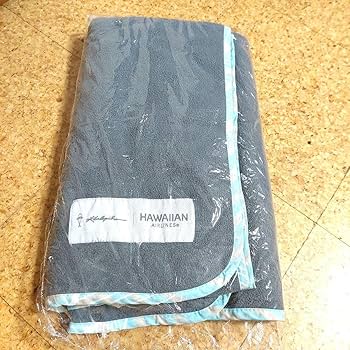 HAWAIIAN AIRLINES 毛布 グレー 81vskndxklL._UF350,350_QL80_.jpg