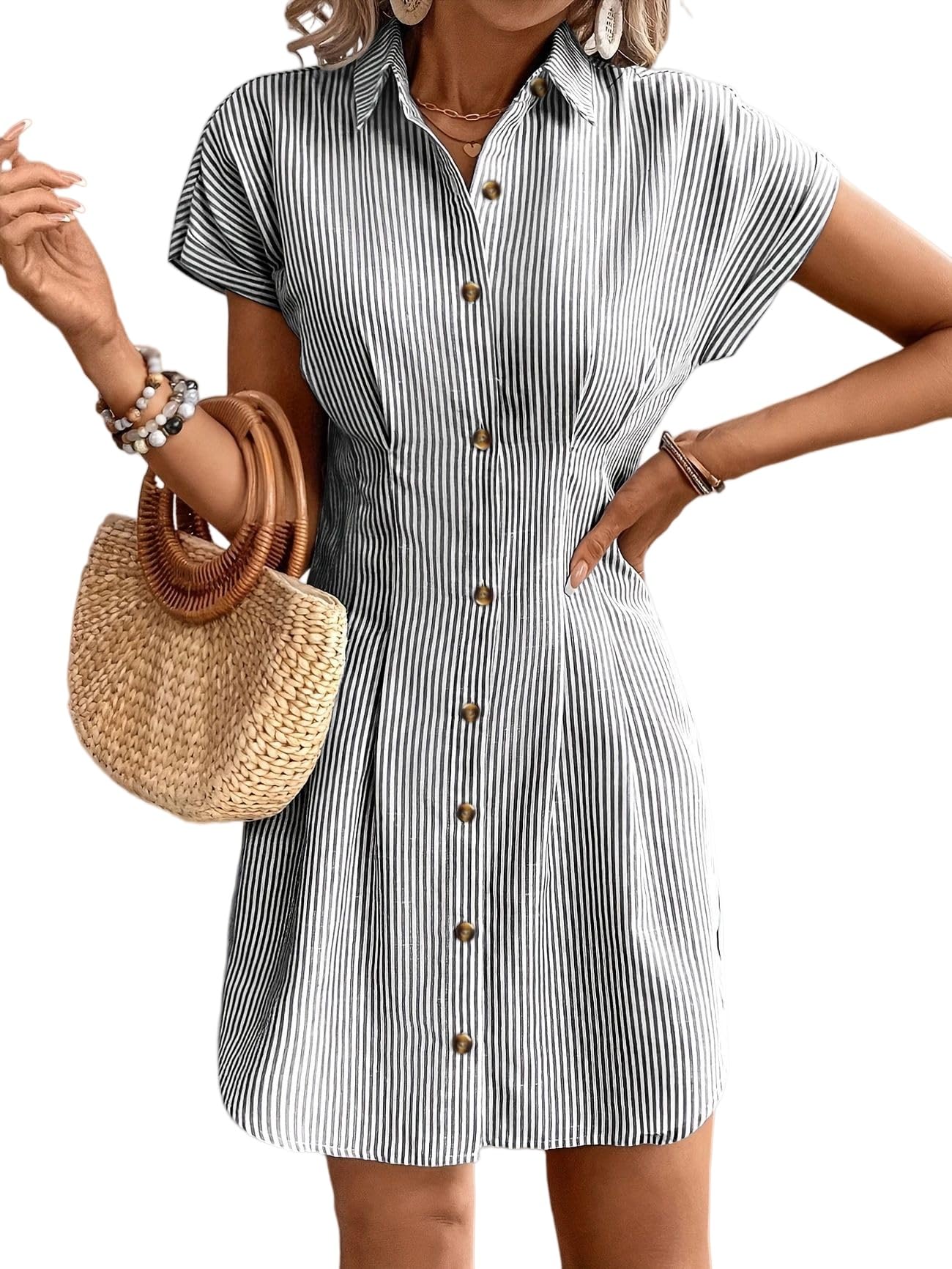 Robe de plage légère à rayures pour des vacances d'été décontractées - 8