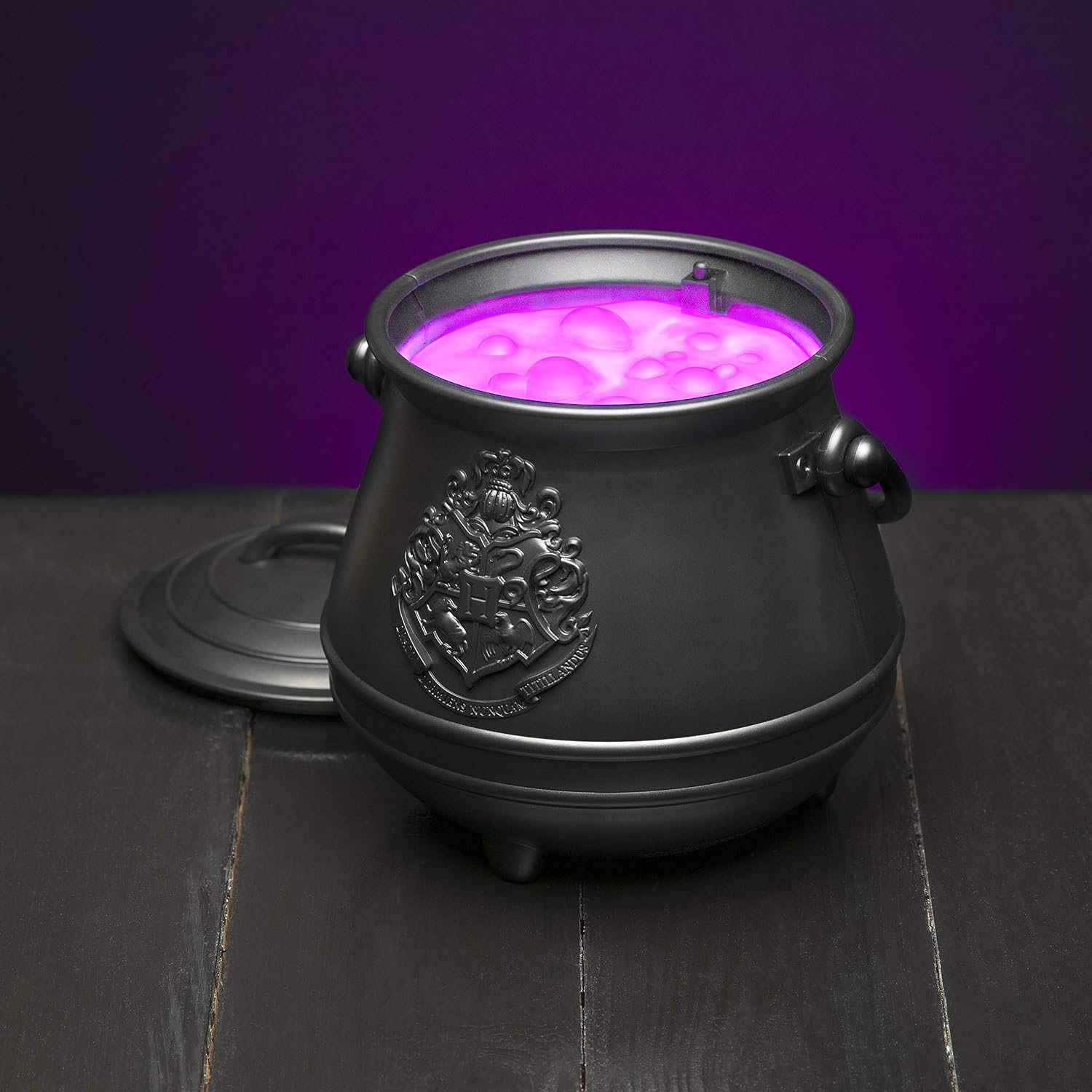 Paladone Harry Potter Cauldron Light with Color Changing Bubbling Effect Harry Potter Bedroom Decor