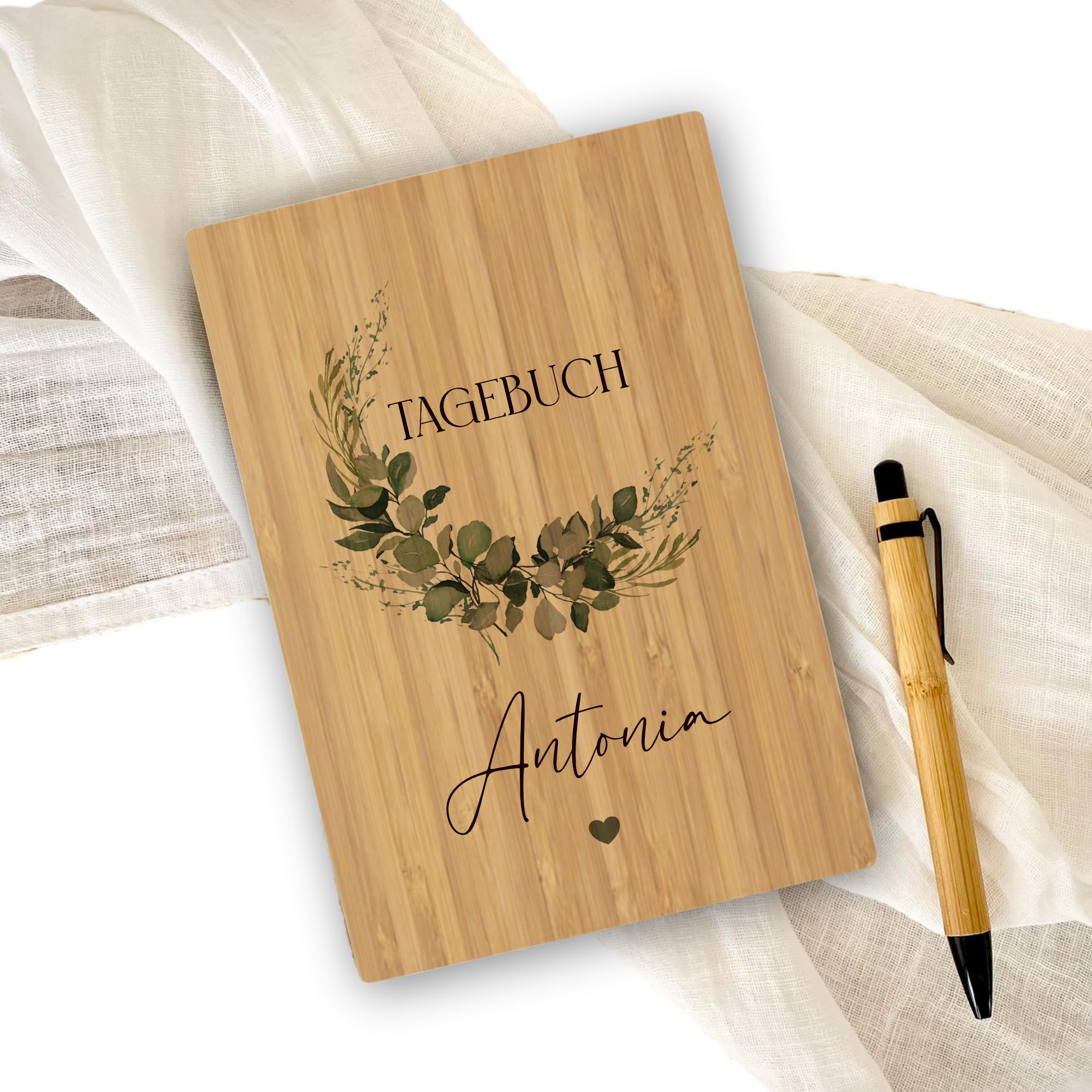 Manufaktur Liebevoll Notizbuch personalisiert Tagebuch mit Namen A5 personalisiert Journal Mädchen Frauen Teenager Geschenk Notizbuch Bullet Journal Eukalyptus (Tagebuch)