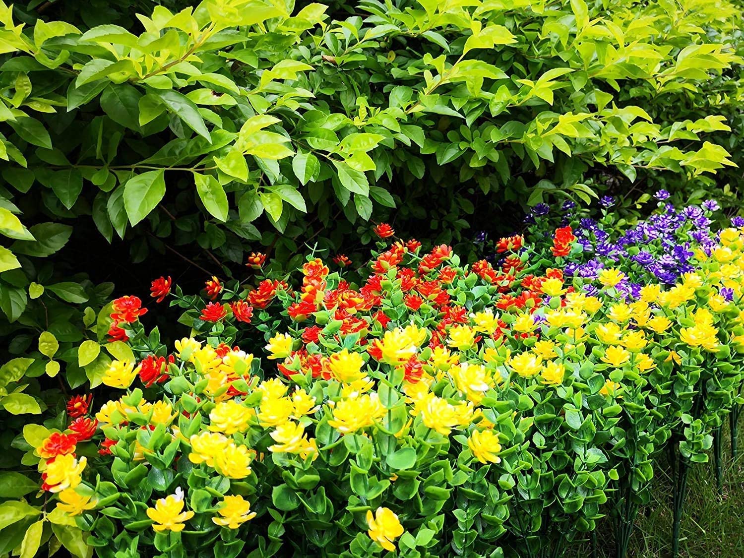 12 Fasci Di Fiori Artificiali Autunnali N&T NIETING - Petunie Finte E Felce - Resistenti UV Per Esterno - Decorazioni Da Giardino, Balcone E Casa - Altezza 36 Cm