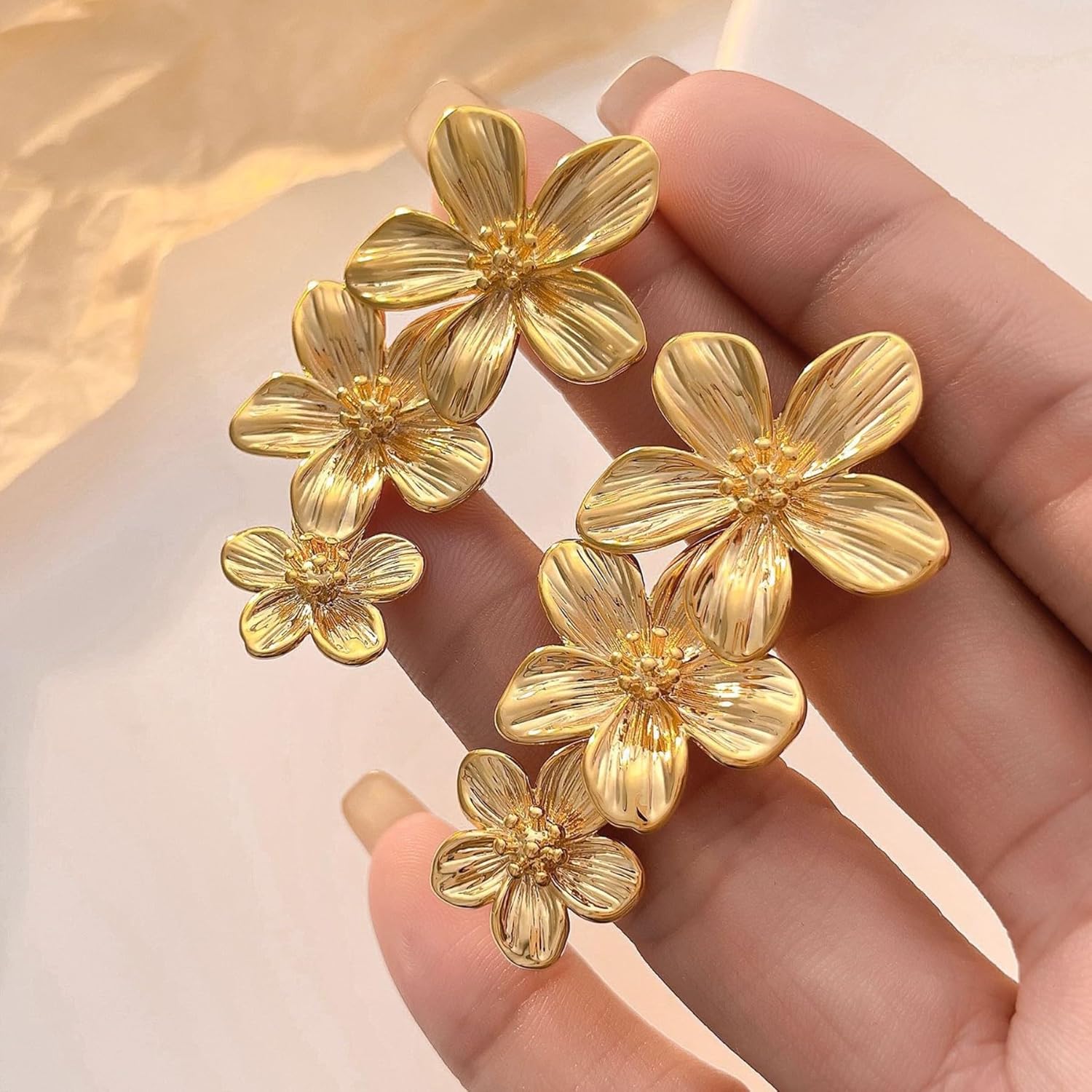 Bow Earrings for Women, Christmas Festive Bowknot Red Snowball Dangle Fish Hook Dangling Hypoallergenic Christmas Earrings Festival Party Jewelry Gifts for Women - Image 2