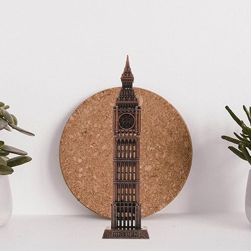 Miniatura 5 de HOMSFOU Estatua retro del Big Ben, escultura del Big Ben de Londres, modelo de construcción, figura coleccionable para decoración de mesa (bronce