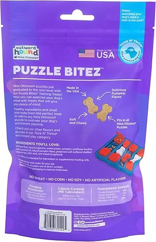 Vista 11 de Outward Hound by Nina Ottosson Puzzle Bitez Golosinas para perros, sabor a tocino de manzana, recompensa de entrenamiento del tamaño de un bocado