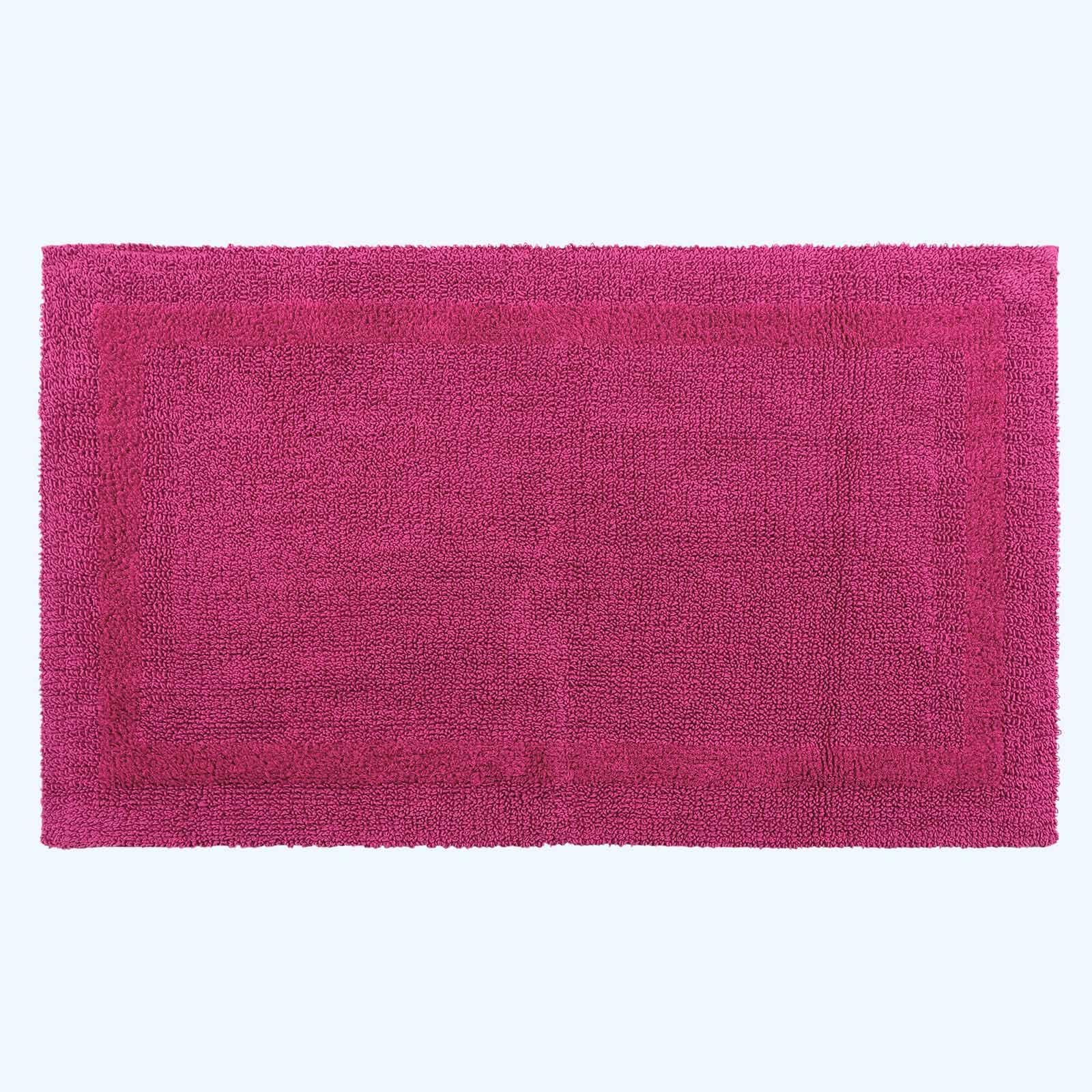 HOMESCAPES Bath Mat, Luxury 1600gsm Extra Soft 100% Cotton, Reversible Bathroom Mats Non-Slip, Washable, Super Absorbent, Quick-Dry, Raspberry Pink Bathroom Rug, 50 x 80 cm