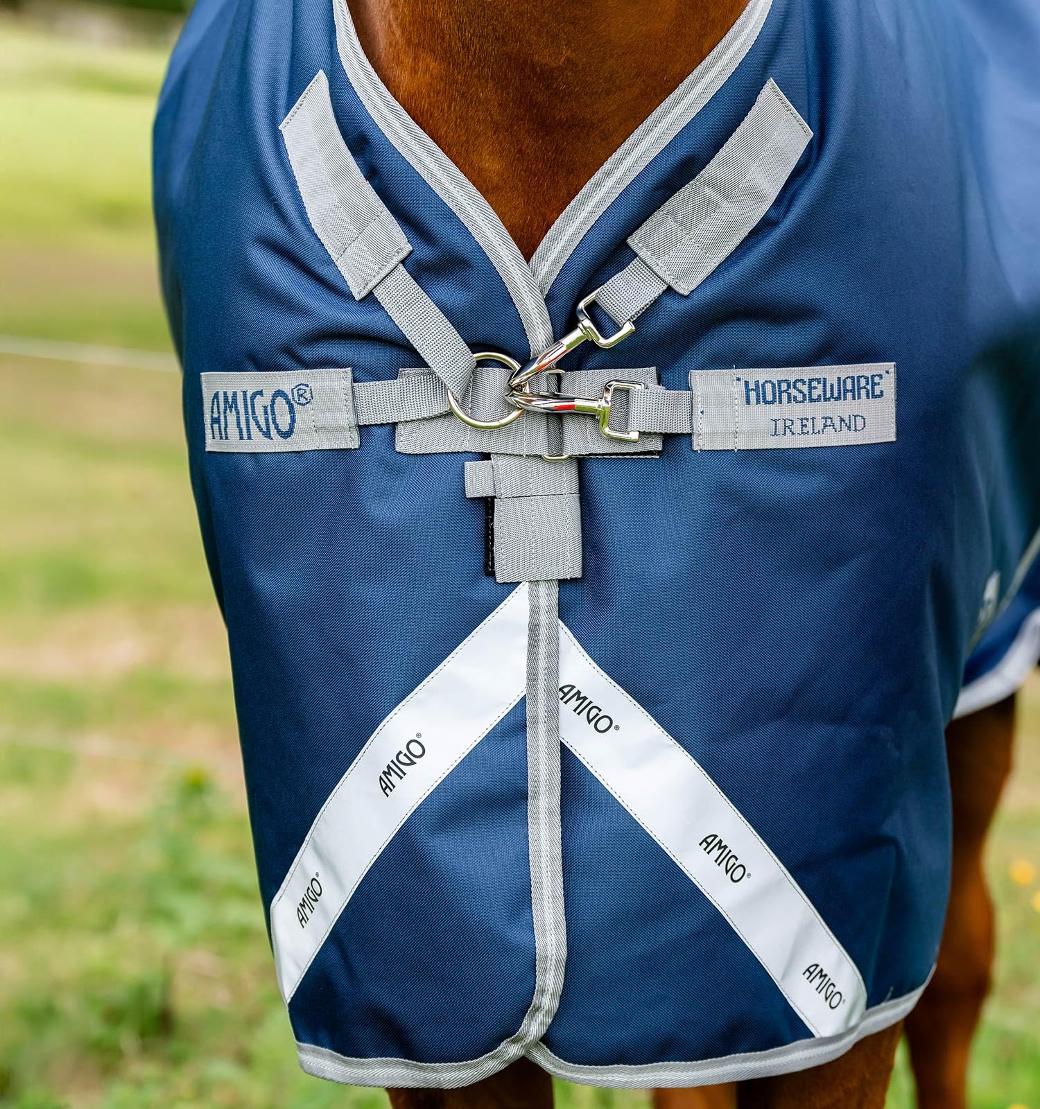 Horseware Amigo 1200D Original Turnout Lite 0g Decke wasserdicht Navy/Titanium Grey & Silver