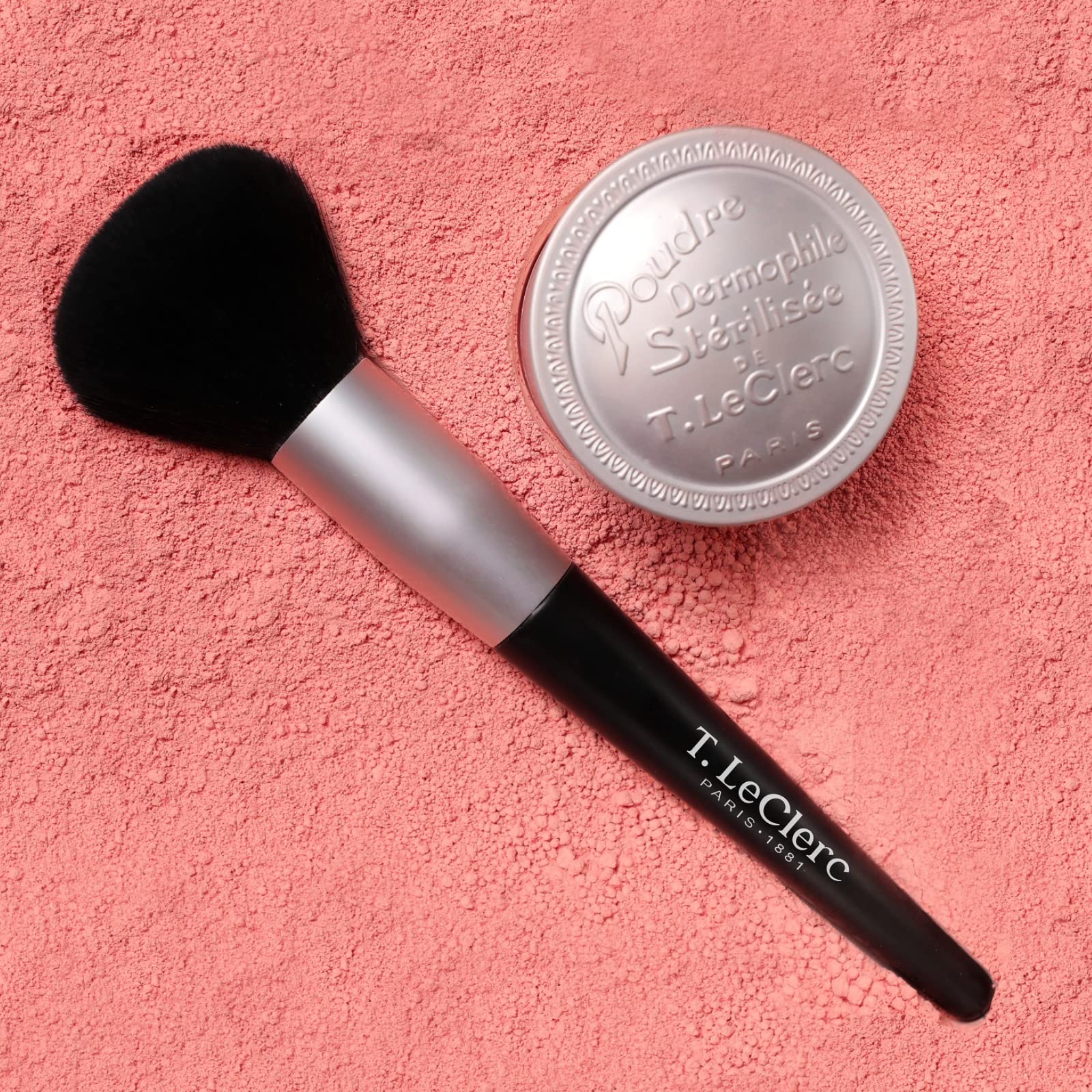 Amazon.com : T. LeClerc Loose Facial Powder Orchidee - Face Makeup