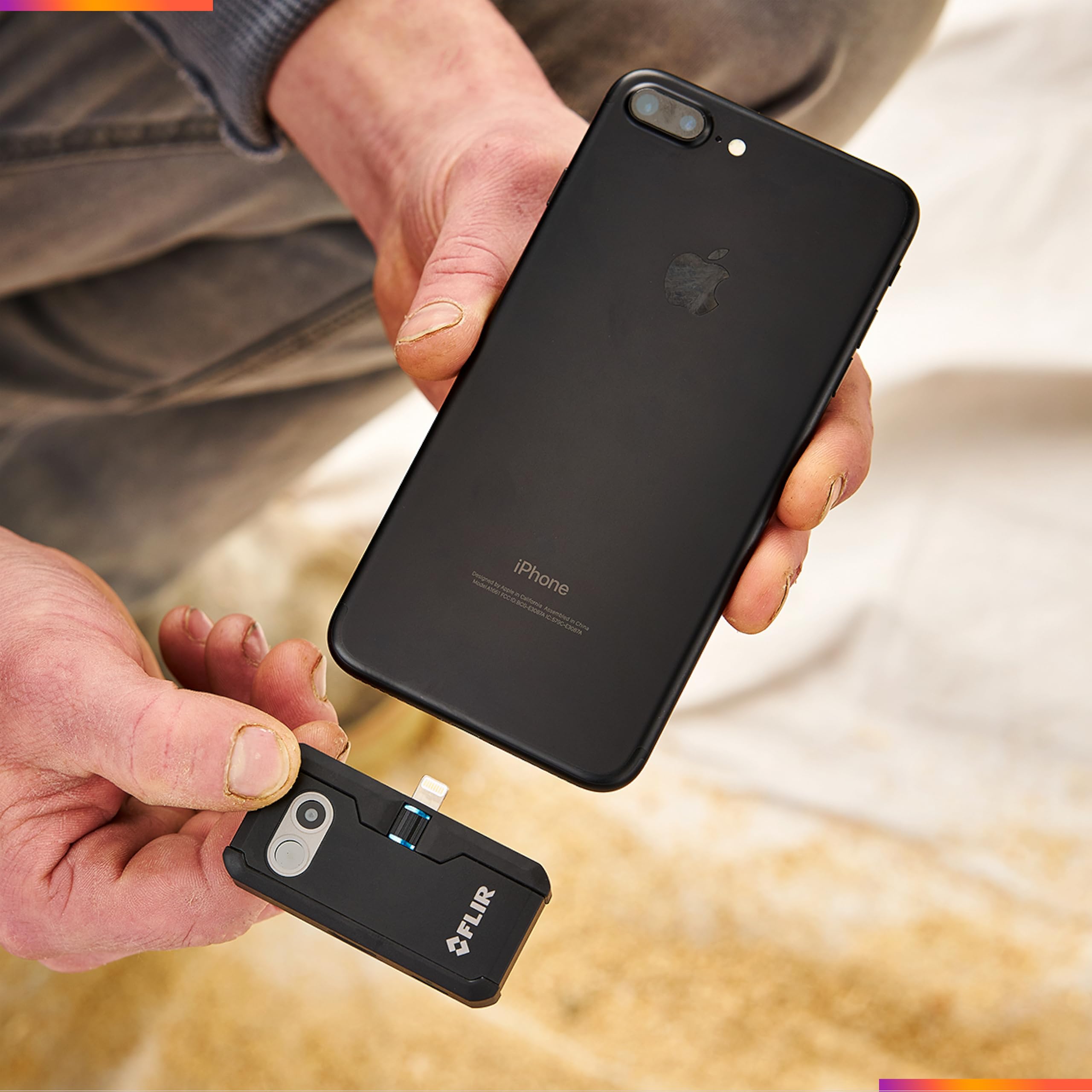 Flir One Pro - Termocamera Per Smartphone iOS (iPhone 14 E Precedenti Con Porta Lightning), Super Risoluzione 480x360 (IR Nativo 160x120)