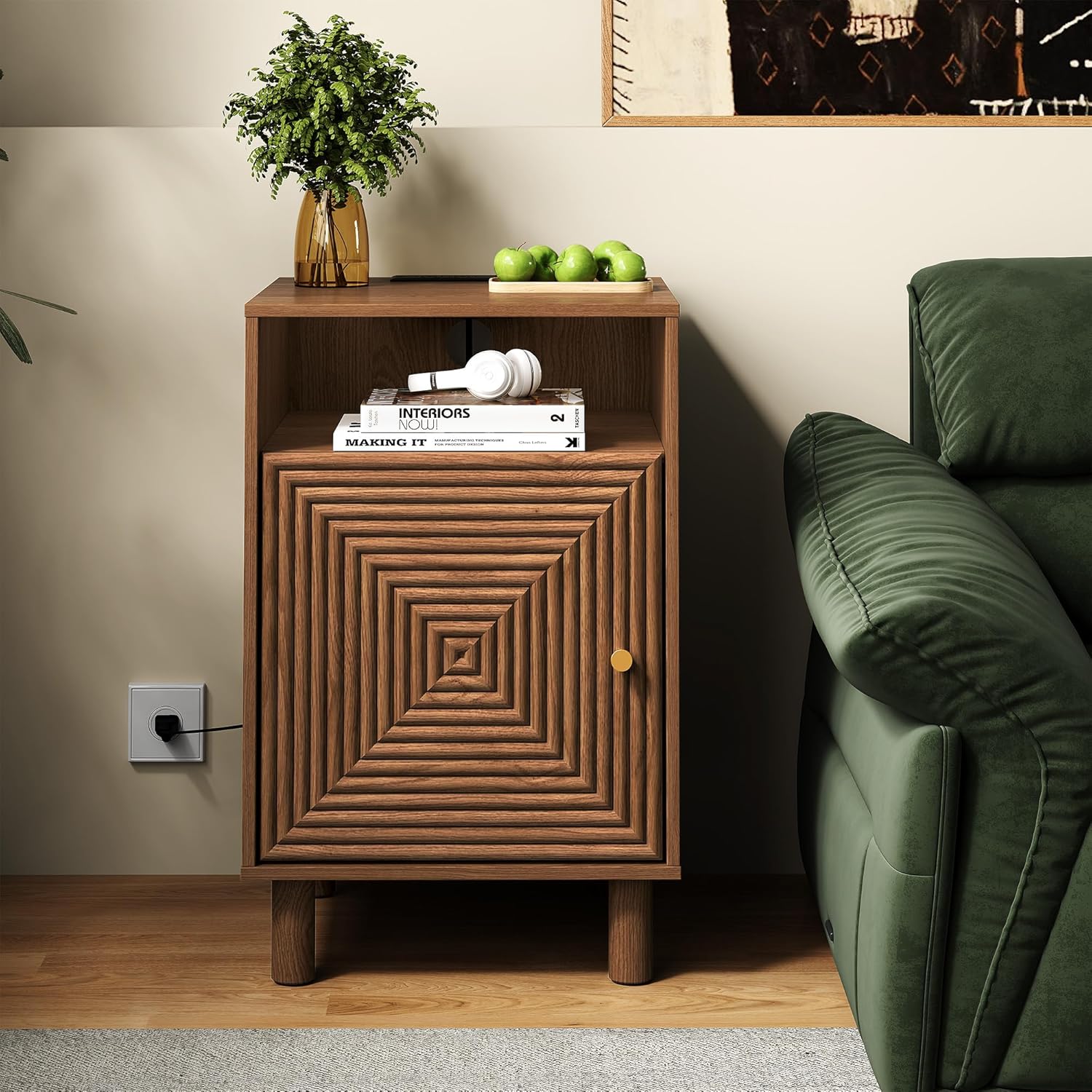 RoyalCraft Nightstand with Door, Modern Side Table with Charging Station, Accent End Table with Solid Wood Legs, Bedside Table for Bedroom, Entryway, Brown