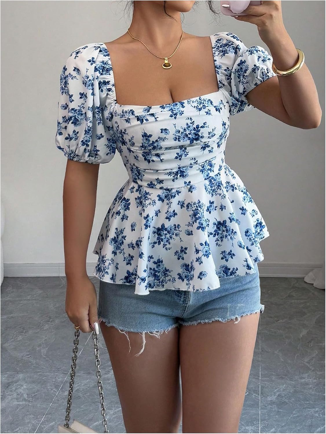 Floerns Women's Puff Sleeve Ruched Floral Blouse Square Neck Ruffle Hem Peplum Tops - Image 4