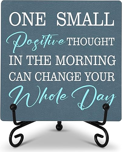 Decoración de escritorio con cita inspiradora, One Small Positive Thought Can Change Your Whole Day, letrero de placa de madera con soporte de