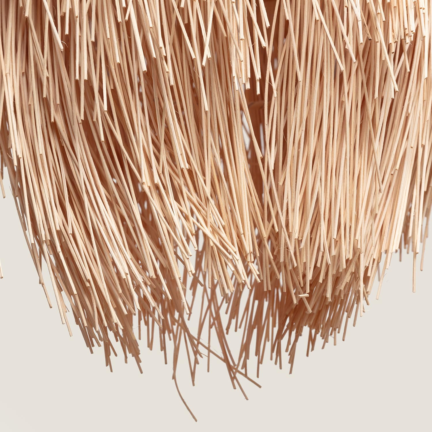LEDKIA Lámpara Colgante Ratán Kathu Manyoya Natural | Diseño Natural y Elegante | Compatible con Bombilla LED E27 | Uso Interior | Cable Ajustable
