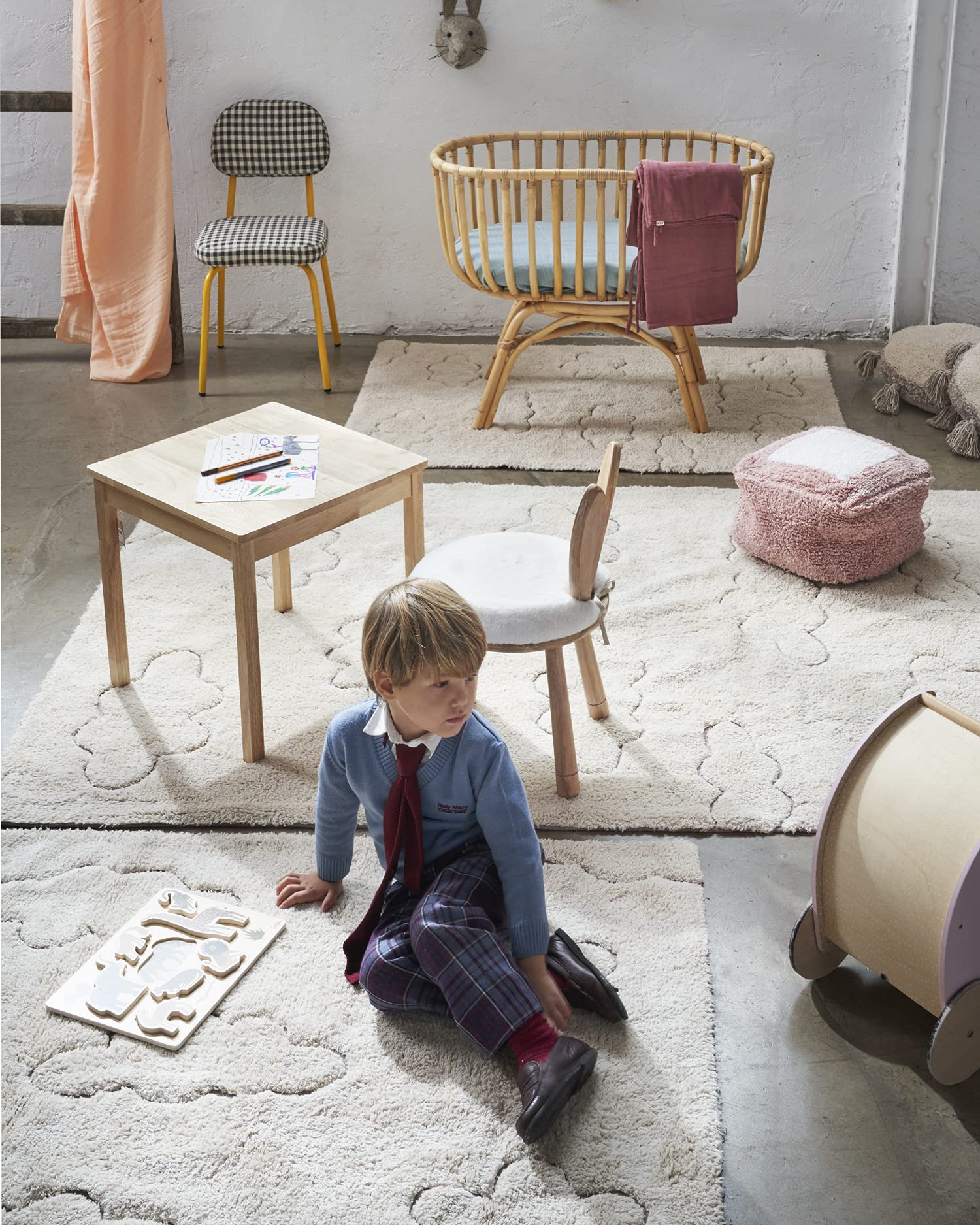 Lorena Canals - Waschbarer Teppich für das Kinderzimmer. Kollektion Rugcyled Wolken in Naturfarbe - handgefertigt mit natürlicher Baumwolle und ökologischen Farbstoffen - Größe: 120x160 cm.