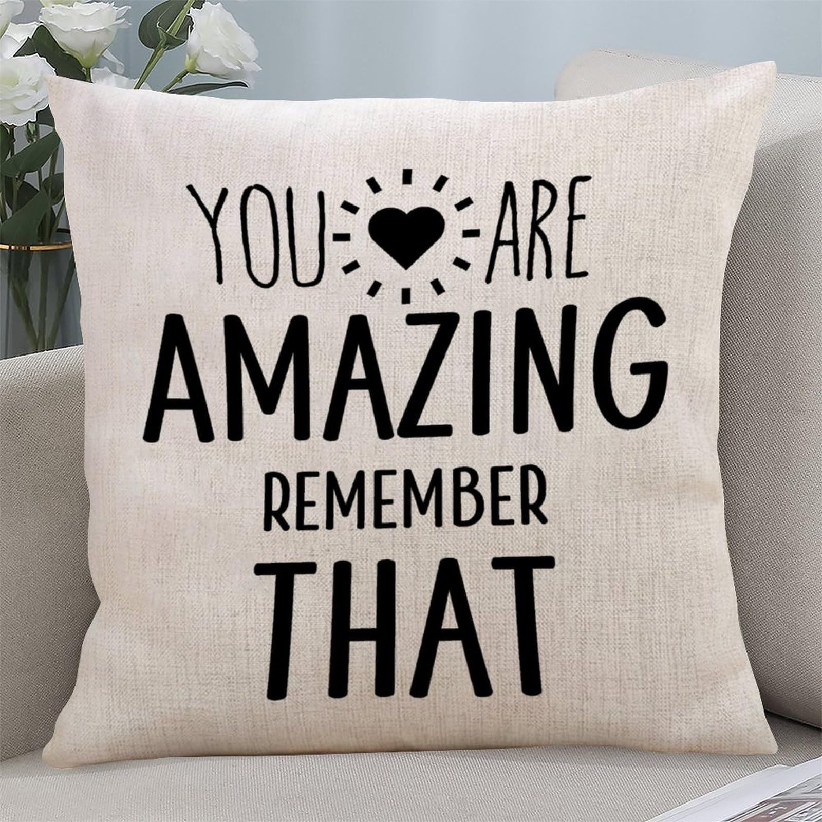 Yelolyio You Are Amazing, Remember That Kissenbezug, quadratisch, dekorativer Kissenbezug mit Zitaten, für Zuhause, Sofa, Couch, Auto, Wohnzimmer, Stuhl, Bauernhaus, Büro, 40,6 x 40,6 cm Küche, Haushalt & Wohnen