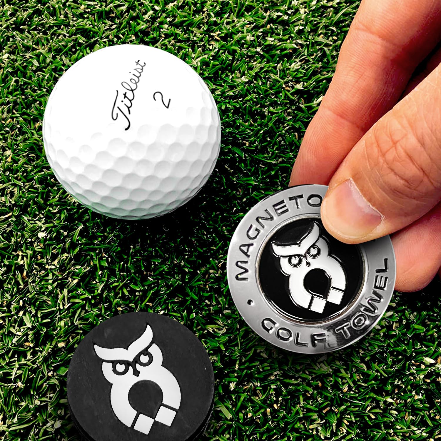 Magnetischer Golf-Handtuchclip mit abnehmbaren Ballmarkern – industrieller Stärke Magnet – verwenden Sie jedes Handtuch – leicht zugänglich – abnehmbar (schwarz)