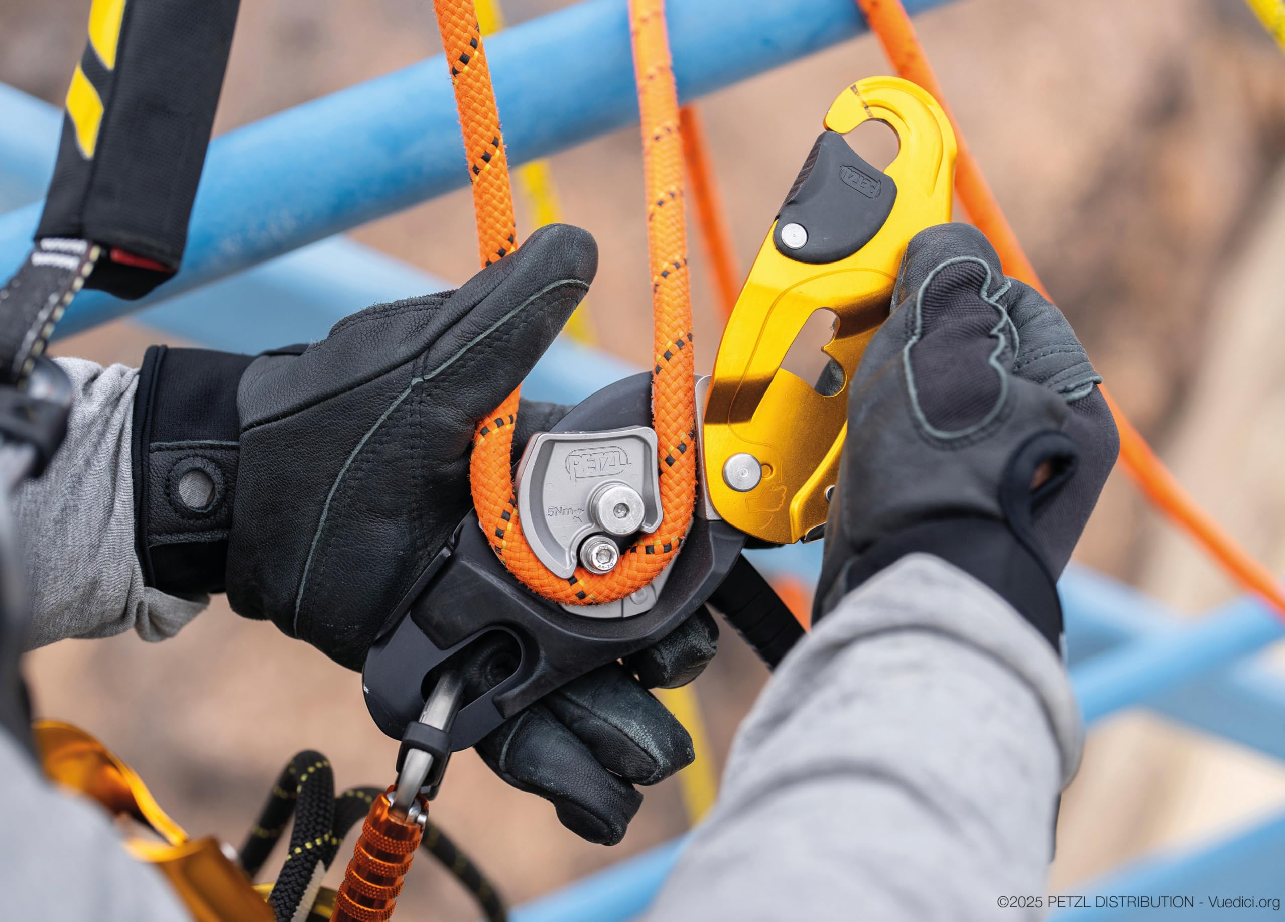 PETZL RIG Descendeur auto-freinant (version réparable)