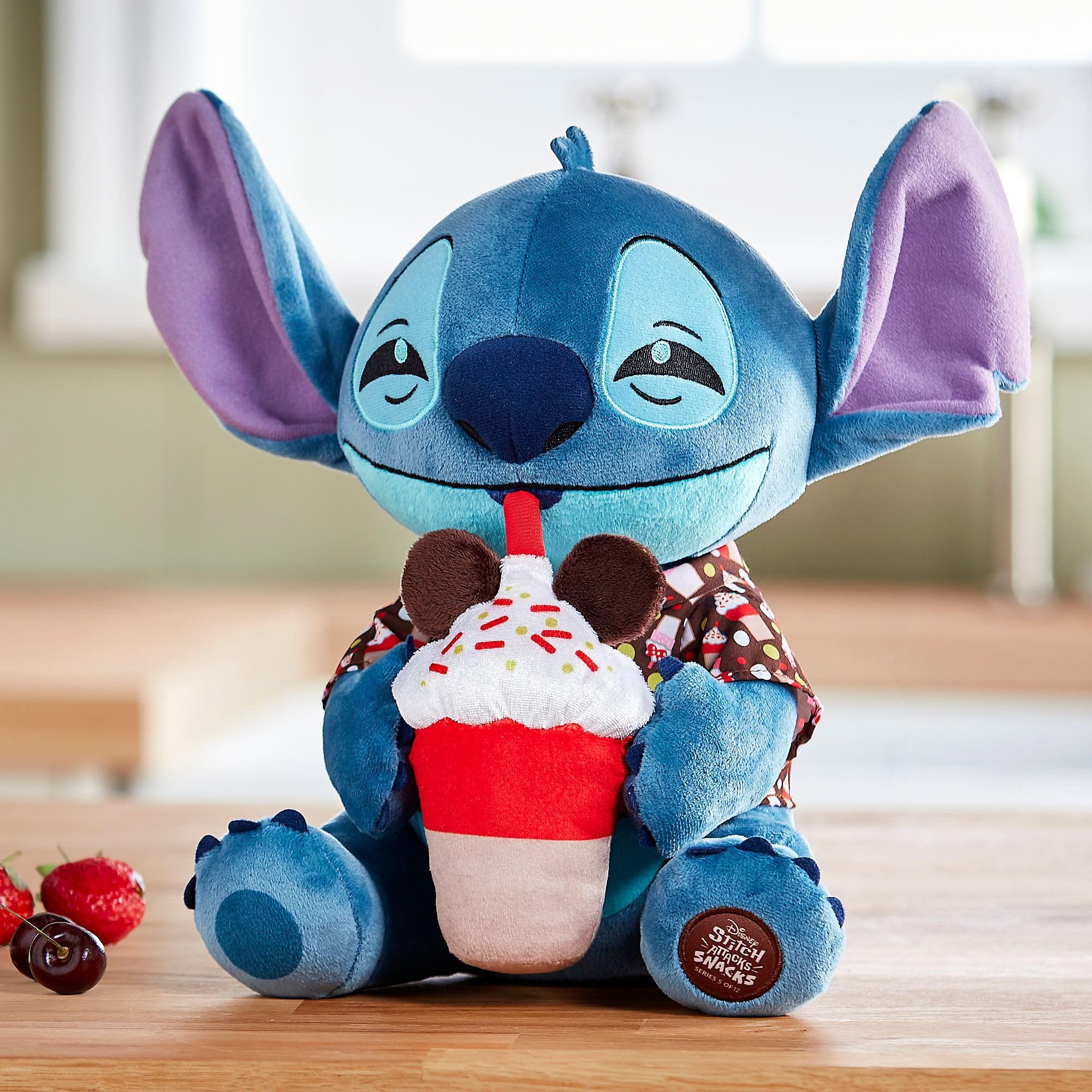 Disney Store Stitch - Peluche ufficiale Stitch Attacks Snacks Ice Cream Soda collezione, 5 da 12,31 cm, peluche medio, adatto dalla nascita