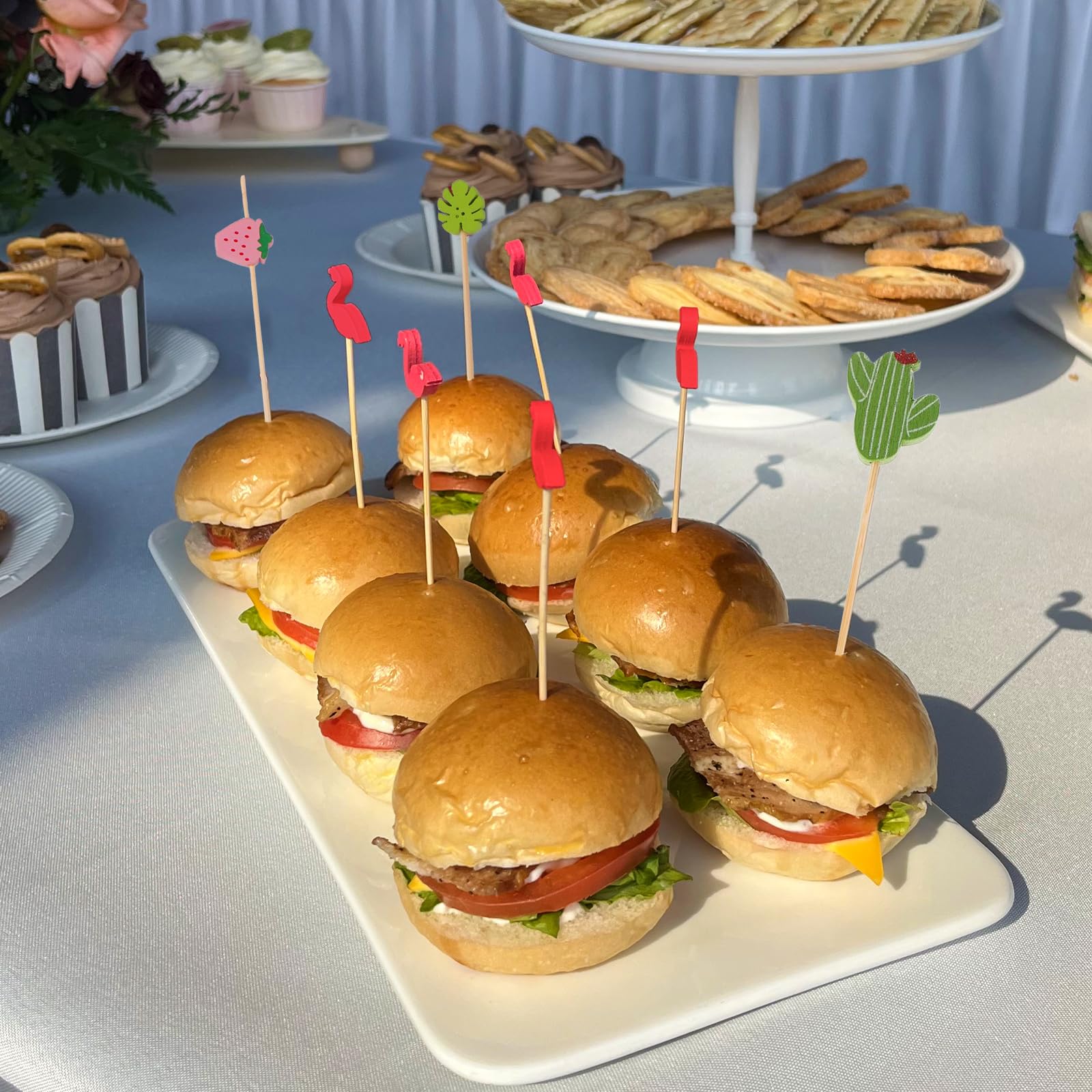 200 Piezas Palos de Cóctel de Madera, 15cm Pinchos de Comida para Dedos | Getyjoe Palillos para Aperitivos Decorados, para Cócteles Aperitivos Frutas Postres Artículos de Fiesta