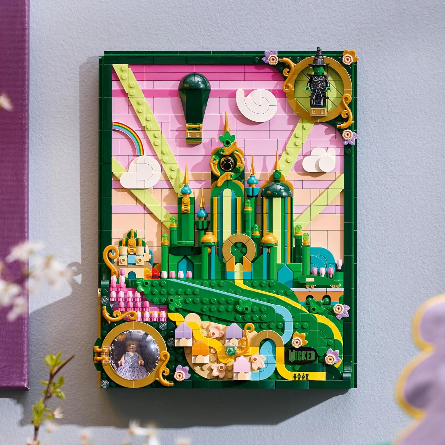 レゴ(LEGO) ウィキッド ウォールアート：エメラルドシティ おもちゃ 玩具 誕生日 プレゼント ブロック 男性 女性 ごっこ遊び おままごと お人形 ドール 75685
スタイル:ウォールアート:エメラルドシティ