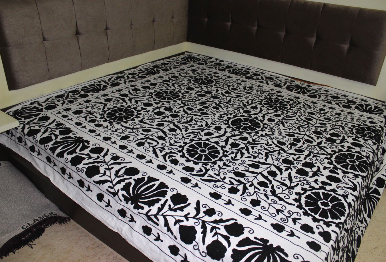 Couvre-lit en coton brodé floral queen 218x264cm Mangue Gifts pour l'hiver