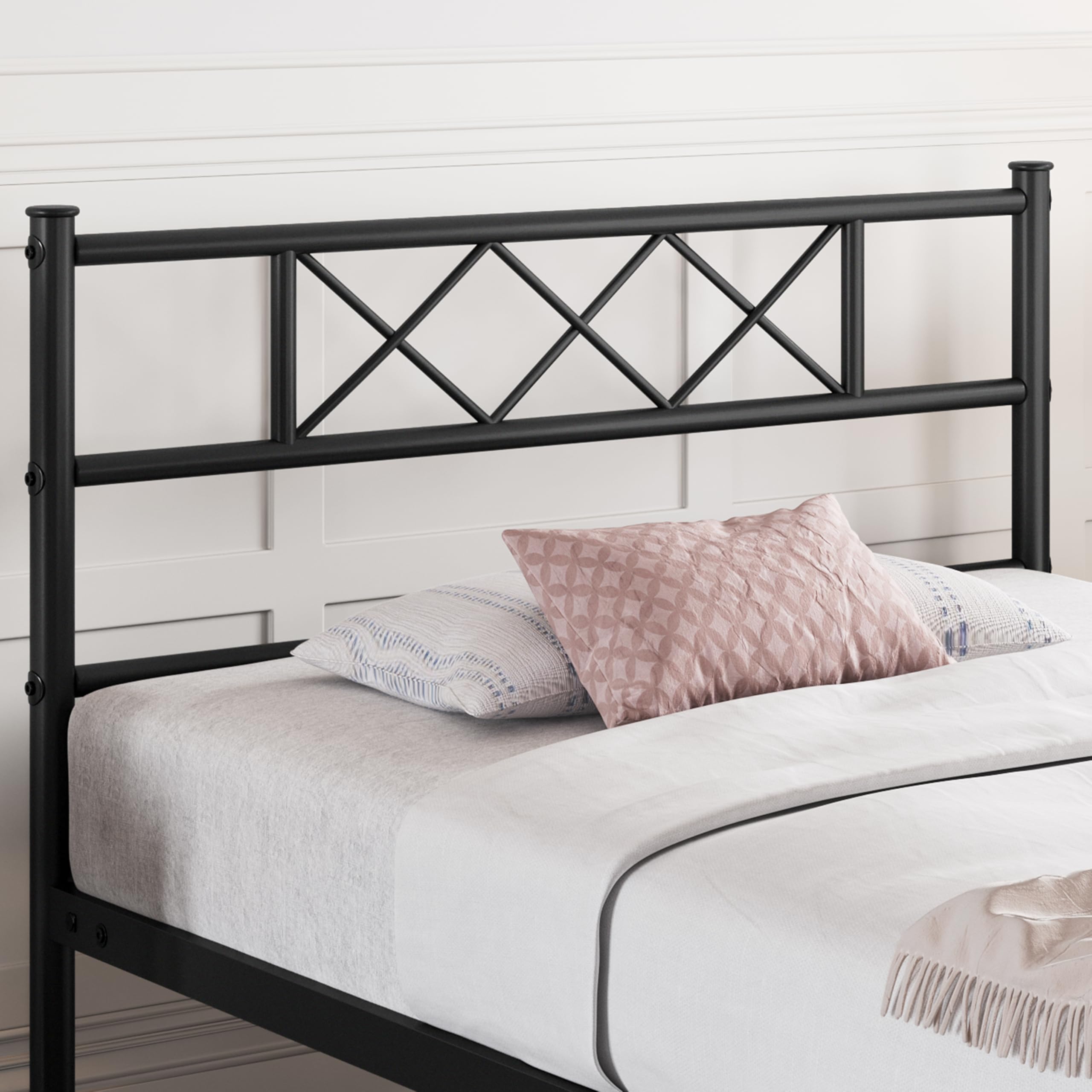 Yaheetech Struttura Letto Singolo in Metallo Ferro con Testiera a Forma di X Telaio con Rete a Doghe per Camera Dormitorio 90 x 190 cm Nero