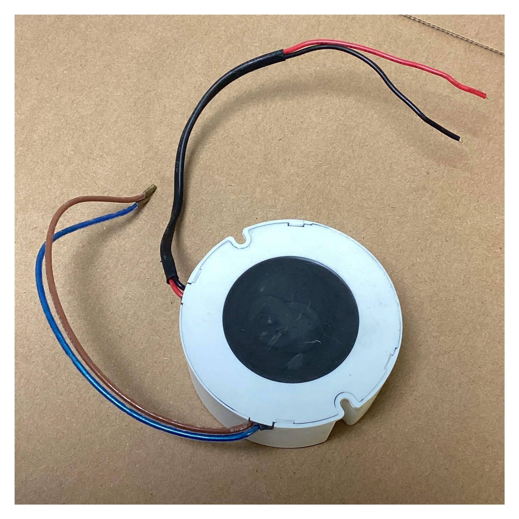 Eaglerise 30W 700mA Round LED Driver No Flicker-Quiet Operation Constatant Current LED Transformer