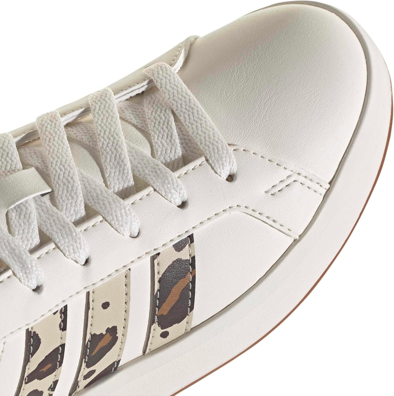 adidas Unisex-Child Grand Court 3.0 Shoes (Big Kid)