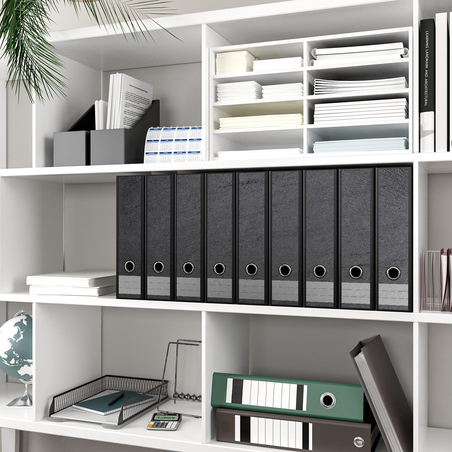 Wallario 9 Stück breite Ordner inkl. Klebeetiketten mit Motiv Schwarze Schiefertafel Optik - Steintafel - Set mit Rückenschildern/Ordnerrücken Stickern