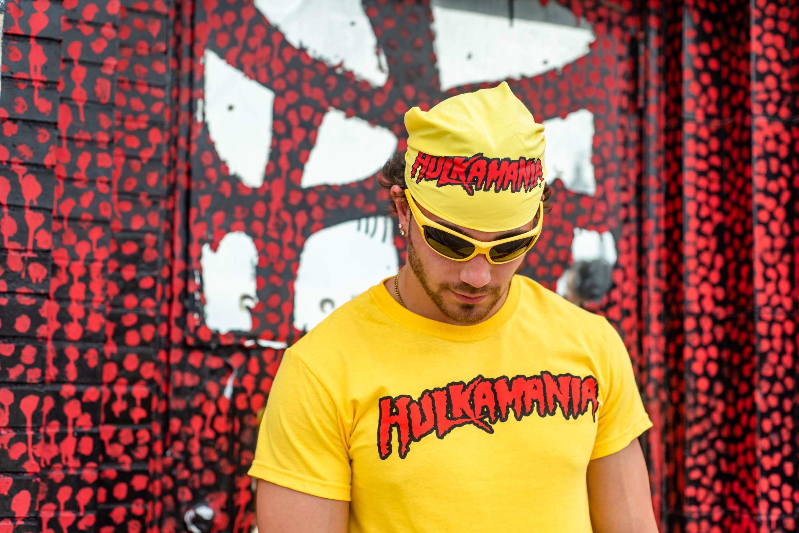 Mens Official WWE Hulk Hogan Costume Tash Adult Wrestling Legend