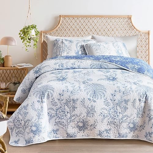 Flysheep Reversible Quilt Set Full Queen Size, 3 Pieces White Blue Botanical Floral Printed Summer Bedding Set, Soft Microfiber Lightweight Bedspread/Coverlet for All Season - 92"x90"