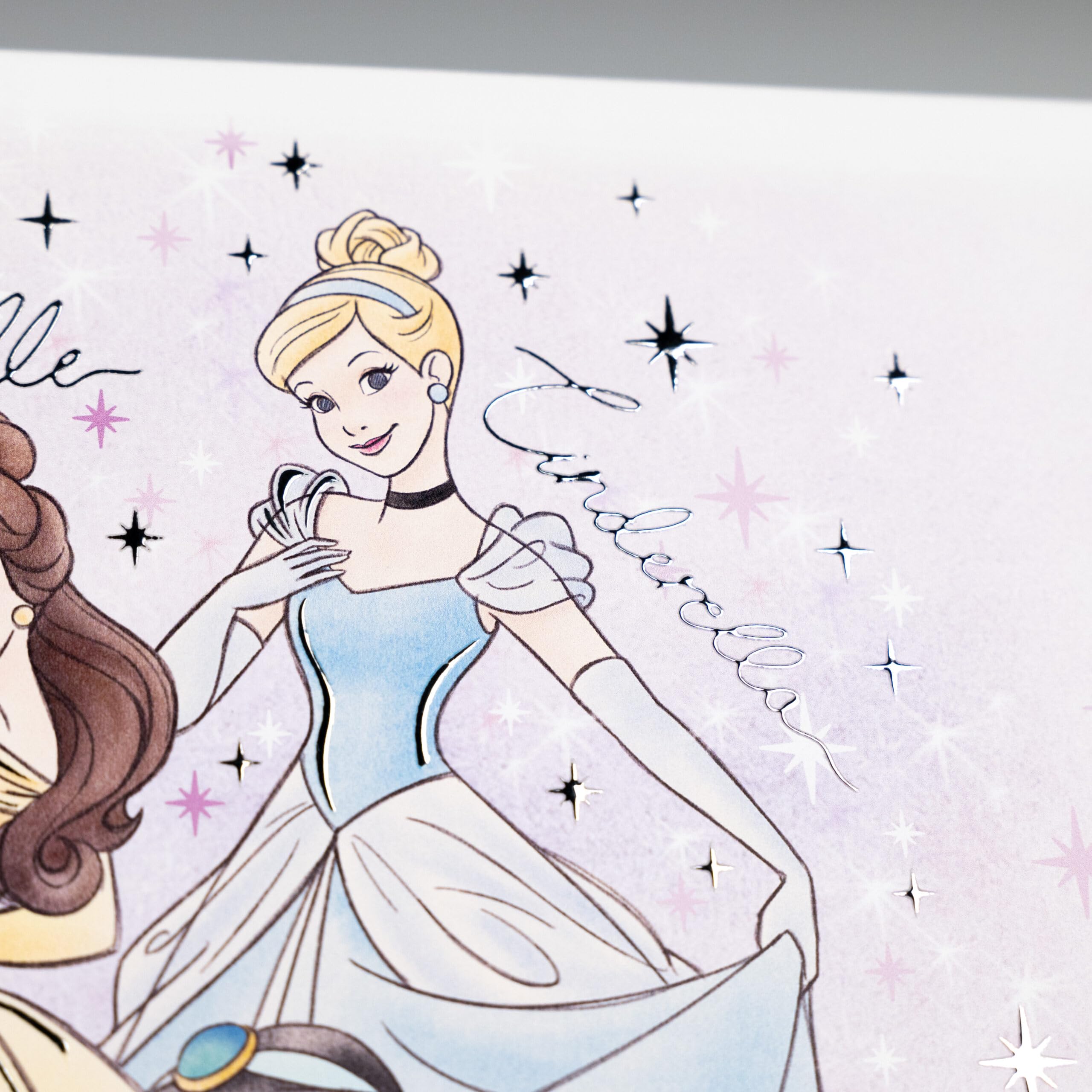 VALENTI & CO. Disney Princess 38 x 33 cm Drewniany obraz z nadrukiem ze srebrnymi detalami - dekoracje ścienne, pomysł na prezent dla noworodka lub prezent na chrzest dla dziewczynki