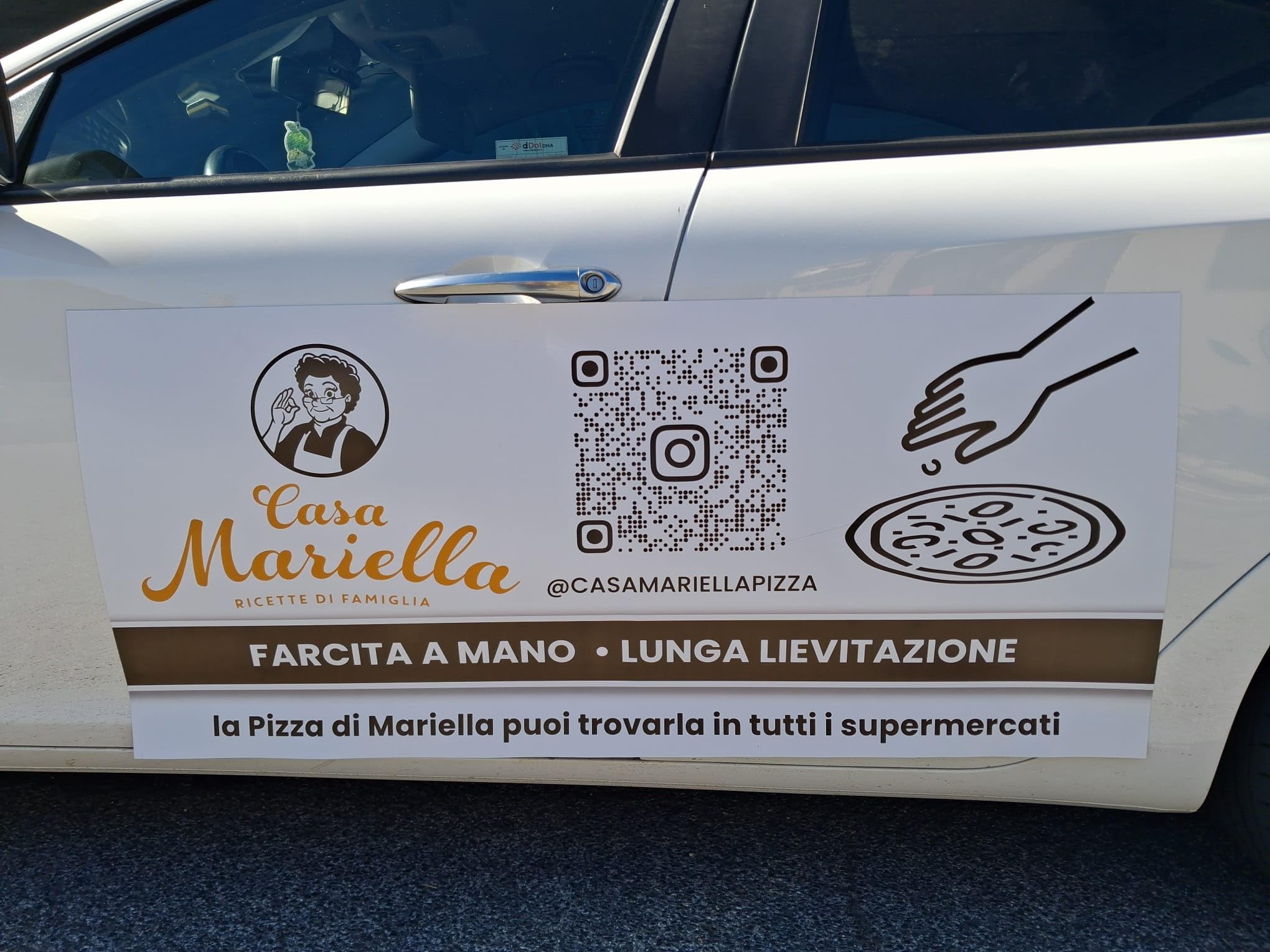 Targa Magnetica per Auto e Furgone WRAP Point Roma [60x15 cm] | Calamita Pubblicitaria Removibile ad Alta Tenuta per Autostrada | Non Graffia la Carrozzeria (personalizzato, 60x15cm Rettangolare)