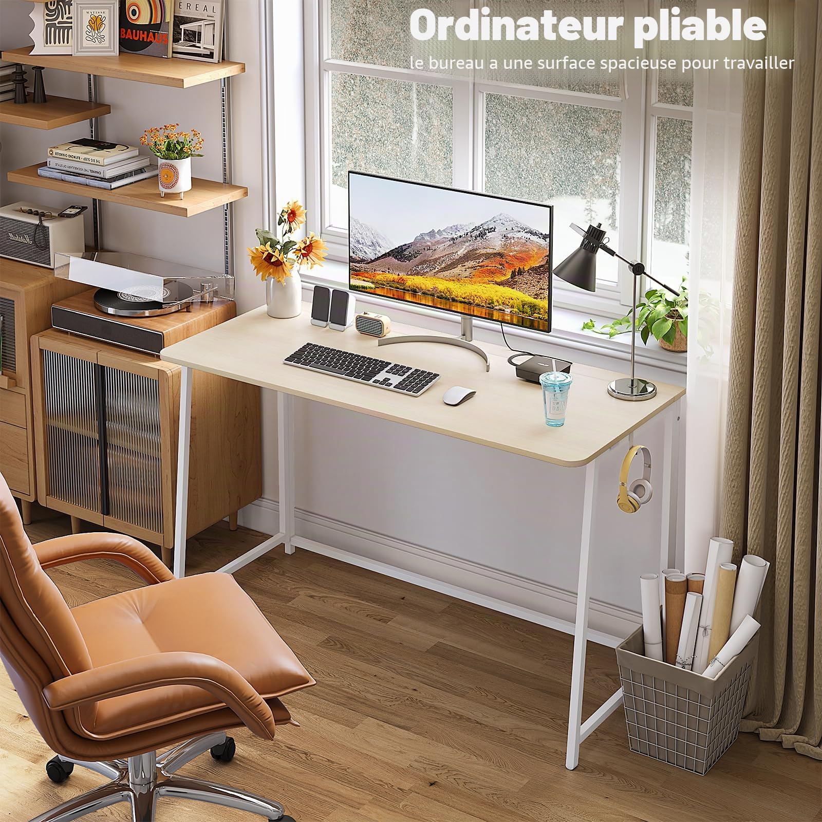 WOHOMO Petit Bureau Pliable de 120 cm pour Les Petits espaces, Table d'ordinateur, Station de Travail d'écriture pour Bureau à Domicile, Assemblage Facile, Beige