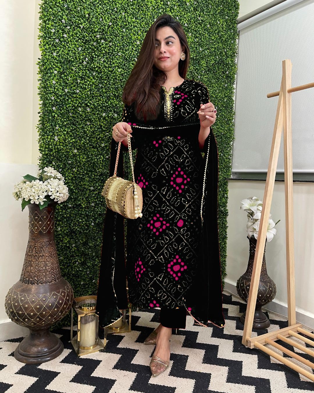 GoSriKi Women's Rayon Blend Straight Bandhej Printed Kurta with Pant & Dupatta (Turae Black-GS_3XL_Black_XXX-Large) - Image 2 thumbnail