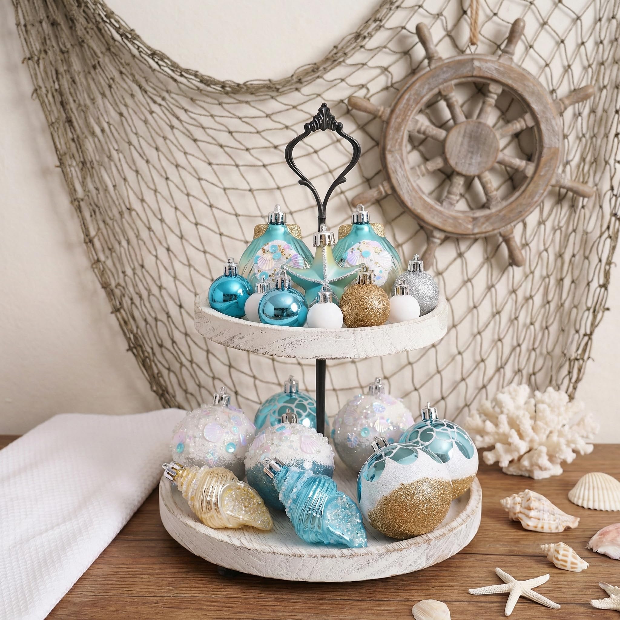 Valery Madelyn Adornos de árbol de verano, 35 unidades, inastillables, decoración náutica de playa, temática náutica, temática del océano, decoración de árbol de Navidad en julio, conchas marinas