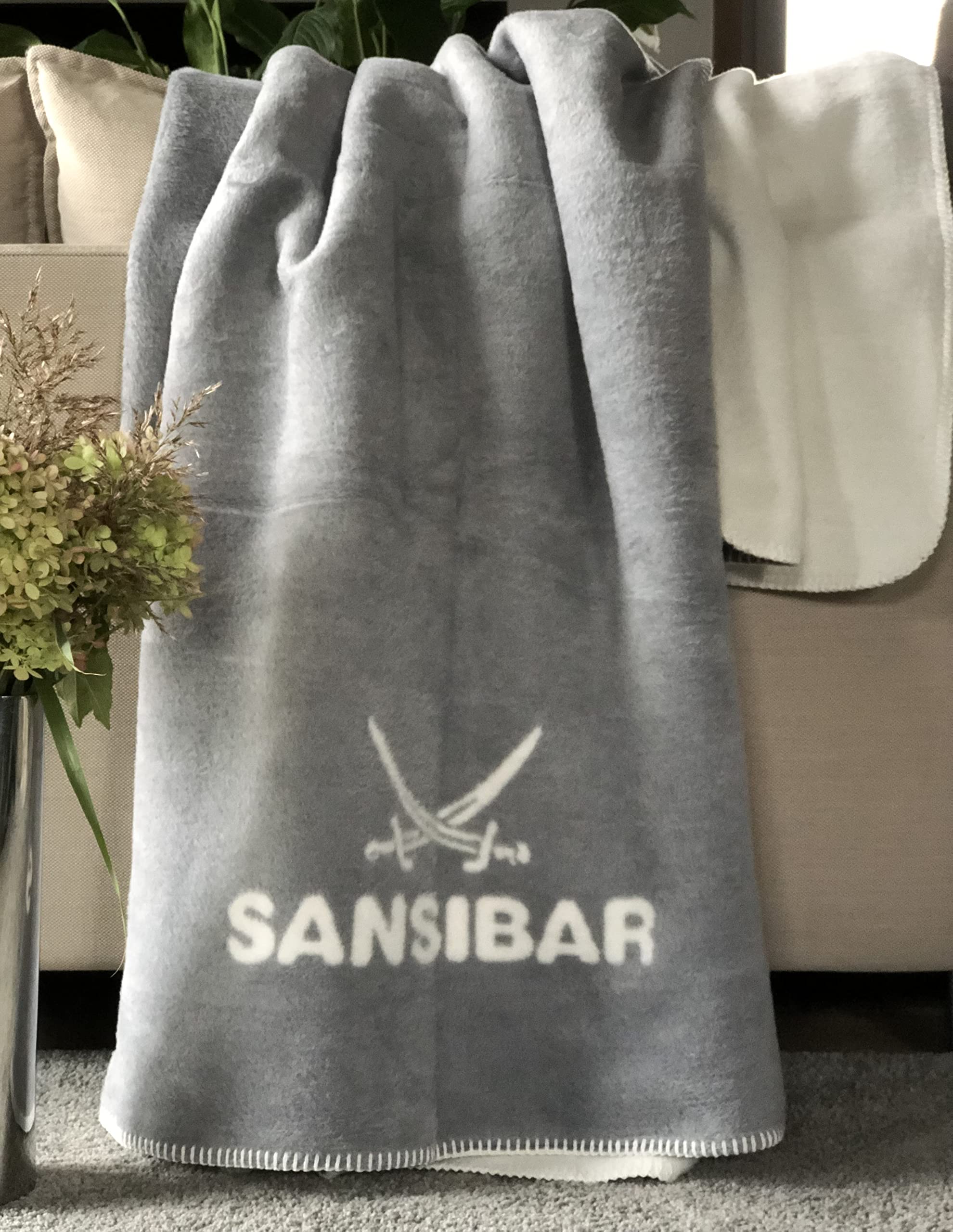 Sansibar Jacquard Wohndecke Doubleface, wärmend und flauschig-weich, Plaid aus Baumwollgemisch, 150x200 cm (Silber)