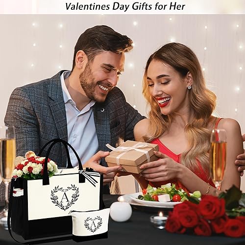 Miniatura 9 de YOOLIFE Regalos para mujeres  Bolsa de playa con monograma inicial con bolsa de maquillaje, día de la madre, regalos de cumpleaños para mujeres y