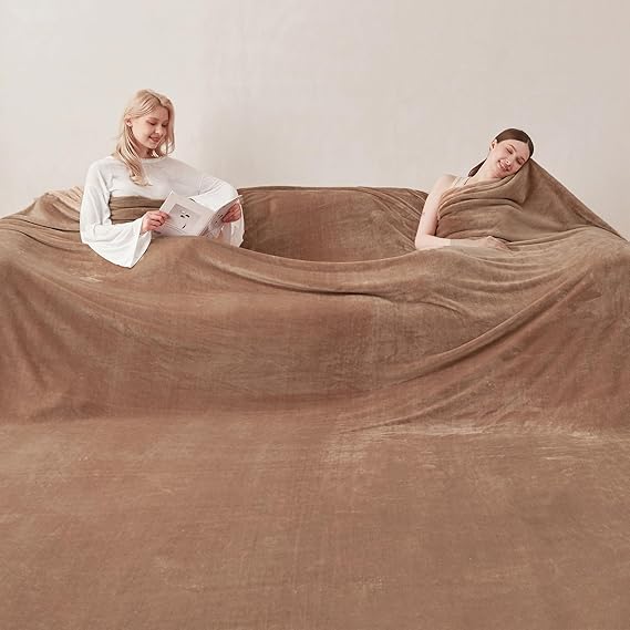 COOVA Oversized King Fleece Blanket 120x138 inches, Soft Cozy Warm Giant Extra Large 10'x11.5' Blanket for Bed, Sofa, Couch,Travel, Camping, California Huge Flannel Big Throw Blanket, Brown