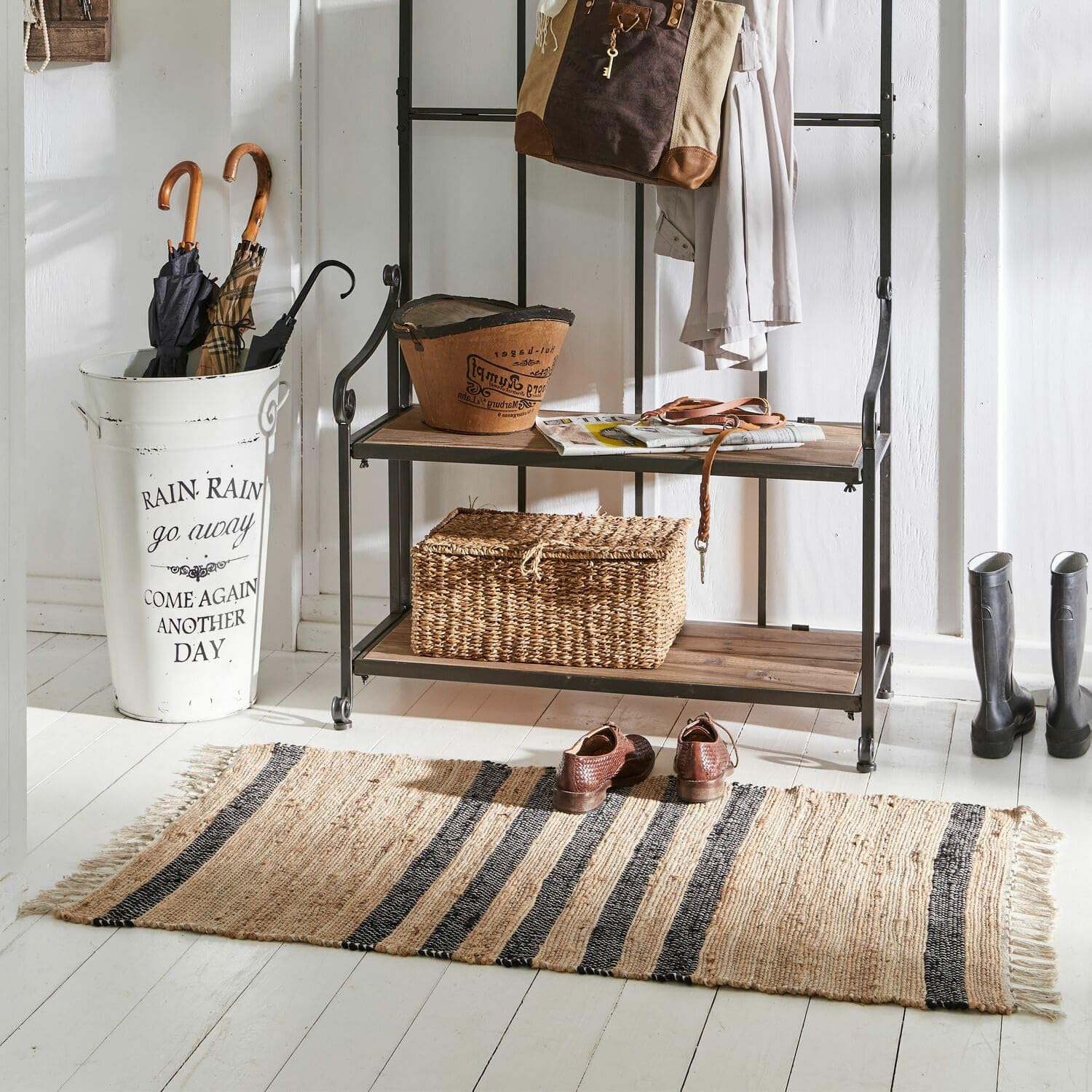 Loberon Teppich Orgeval, beige | mit Hübschen Fransen, Garngefärbte Streifen, Natürlicher Look, Wohntextilien, Wohn-Accessoire, Hanf