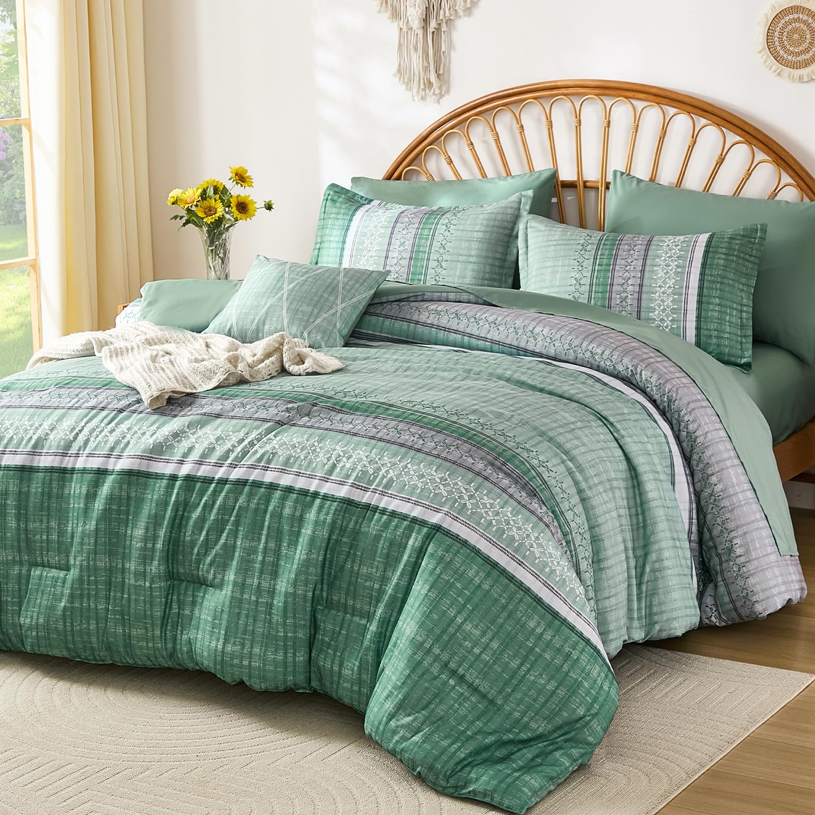 Boho Queen Comforter Size Set, 8 Pieces Sage Green Striped Texture Bed in a Bag Bedding Sets, Lightweight Soft Comforter and Sheet Set, All Season Microfiber Teen Boys Bedding Sets for Men Women
