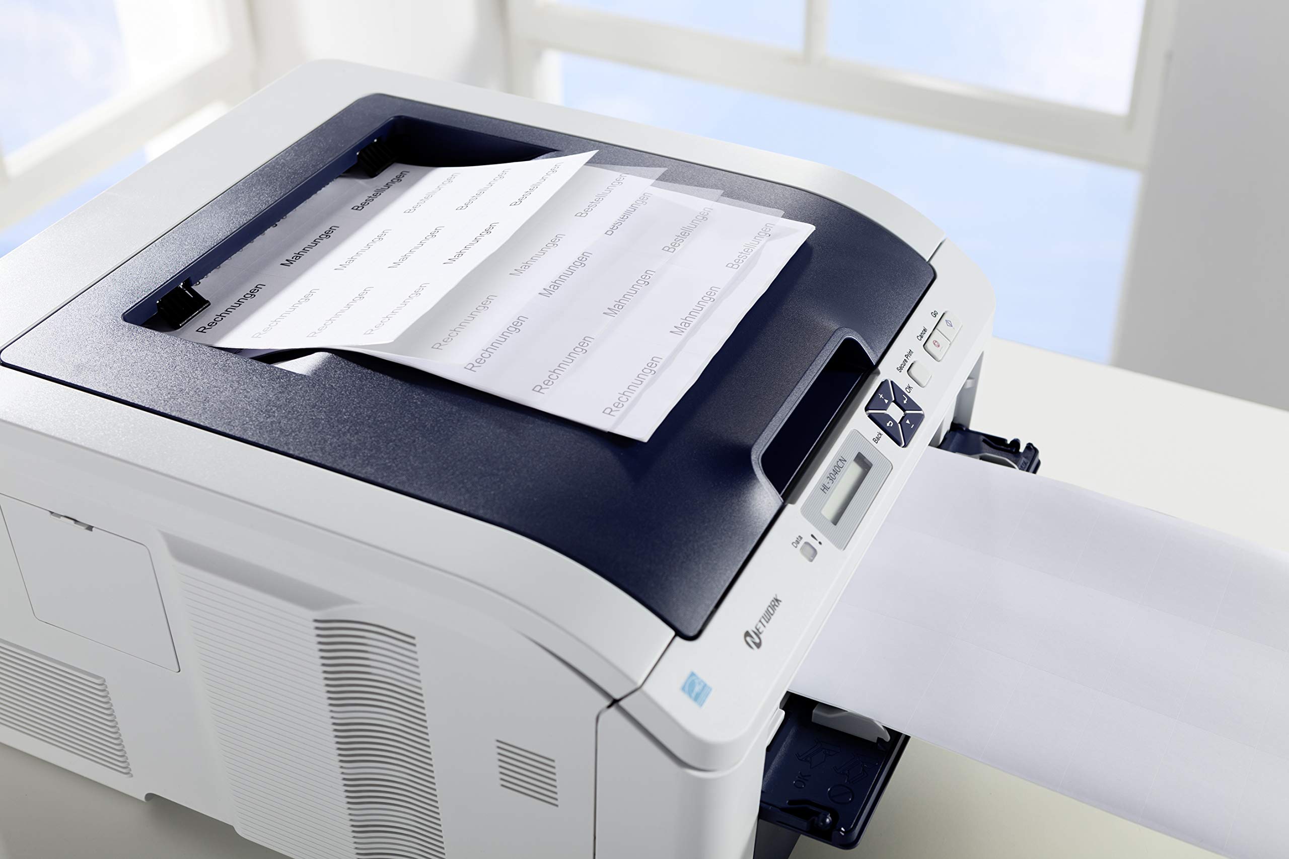 Avery Italia J8168-25 Etichette adesive in carta bianca, 25 fogli A4, rettangolari 199,6x143,5mm, 2 etichette per foglio, adesivo permanente, stampanti inkjet (Confezione da 2)