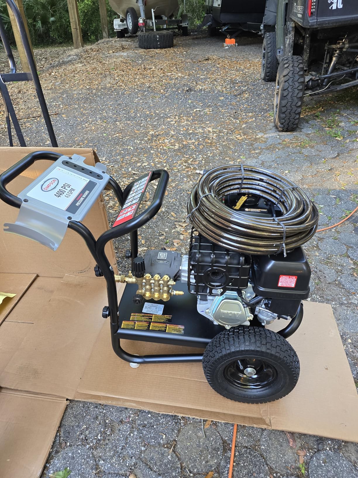 Pressure washer nozzles for different applications