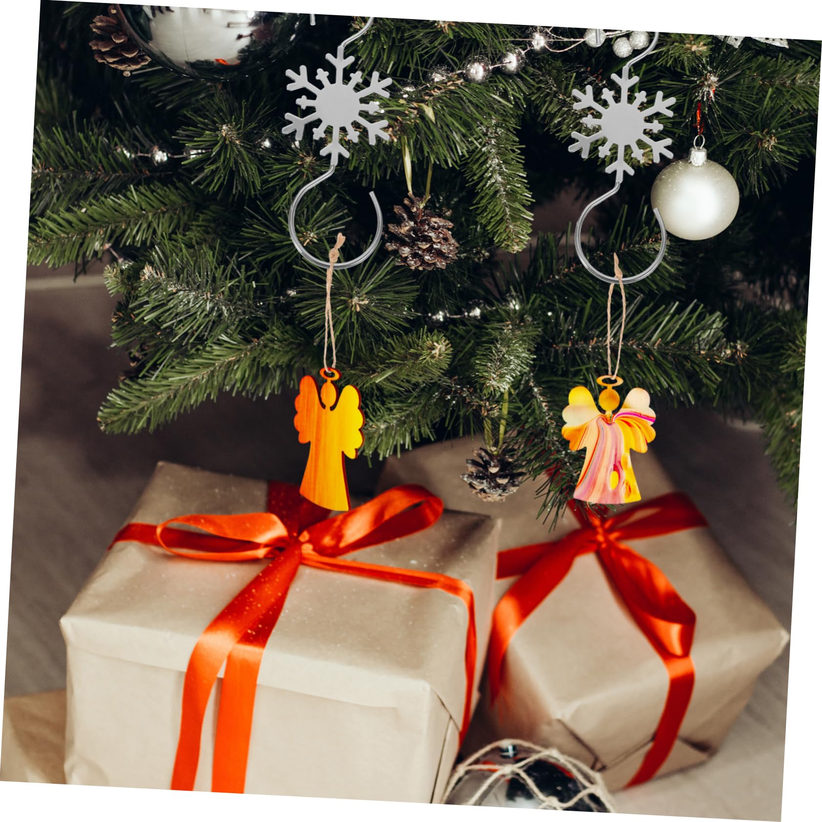 STOBAZA 10pcs Christmas Hanging Hooks Sturdy Metal Ornament Holders for Stockings Garlands Wreaths Versatile Xmas Decoration for Mantel and Fireplace