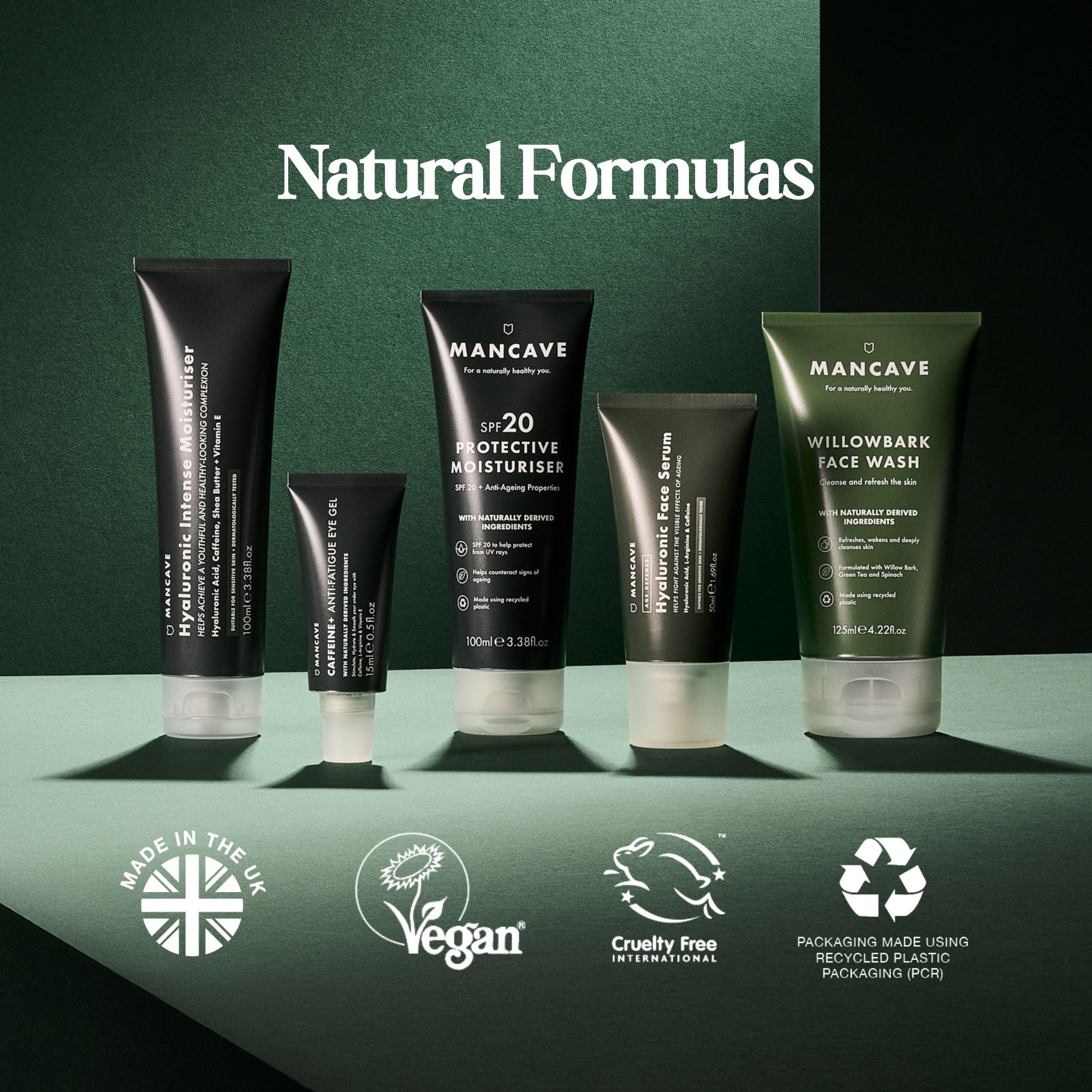ManCave Hydration+ Zestaw Upominkowy do Pielęgnacji Skóry, Krem SPF 20, Żel do Mycia Twarzy, Peeling, Serum Hialuronowe, Żel pod Oczy, Dermatologicznie Testowany, Wegański