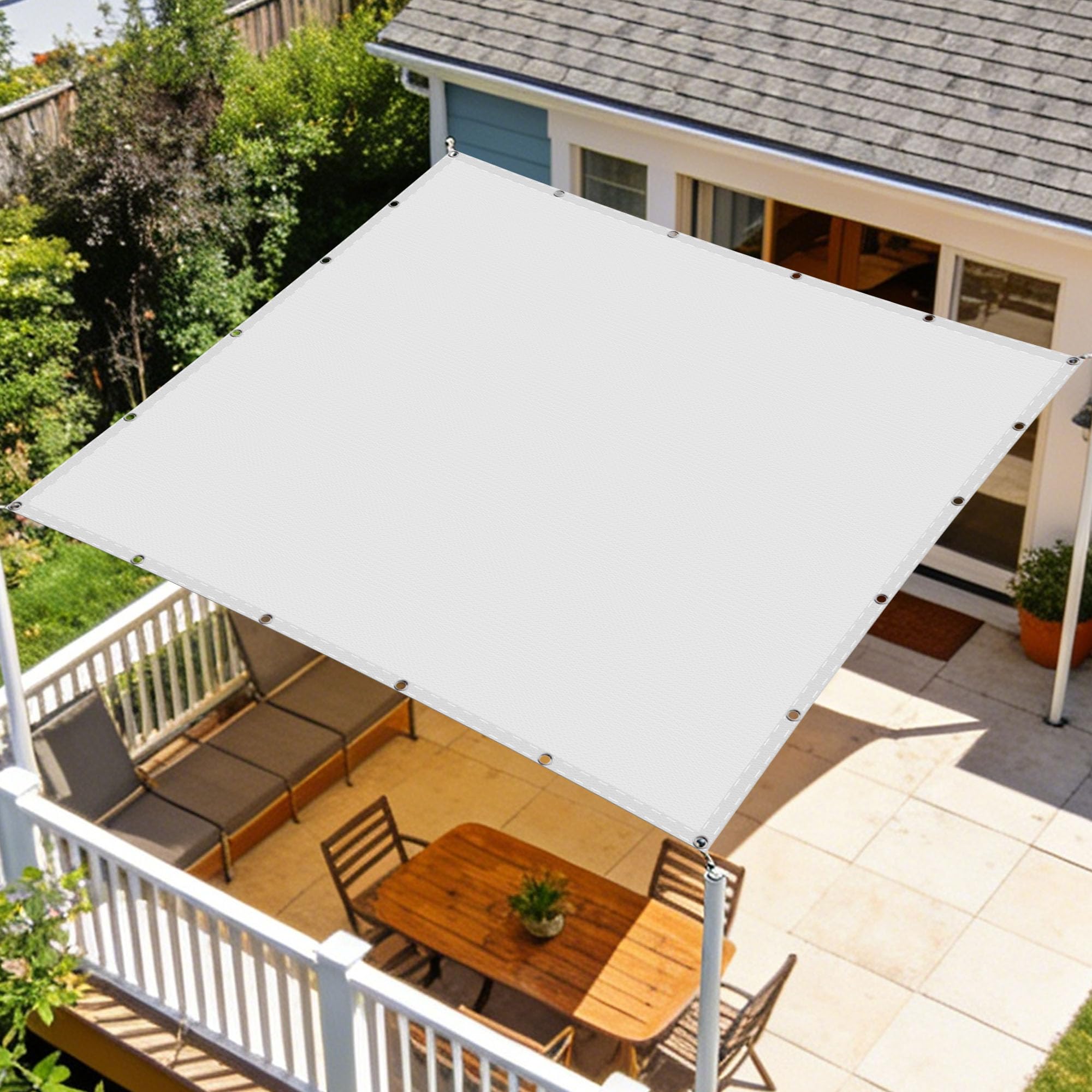 Voile d'ombrage imperméable pour protéger votre salon de jardin de la pluie