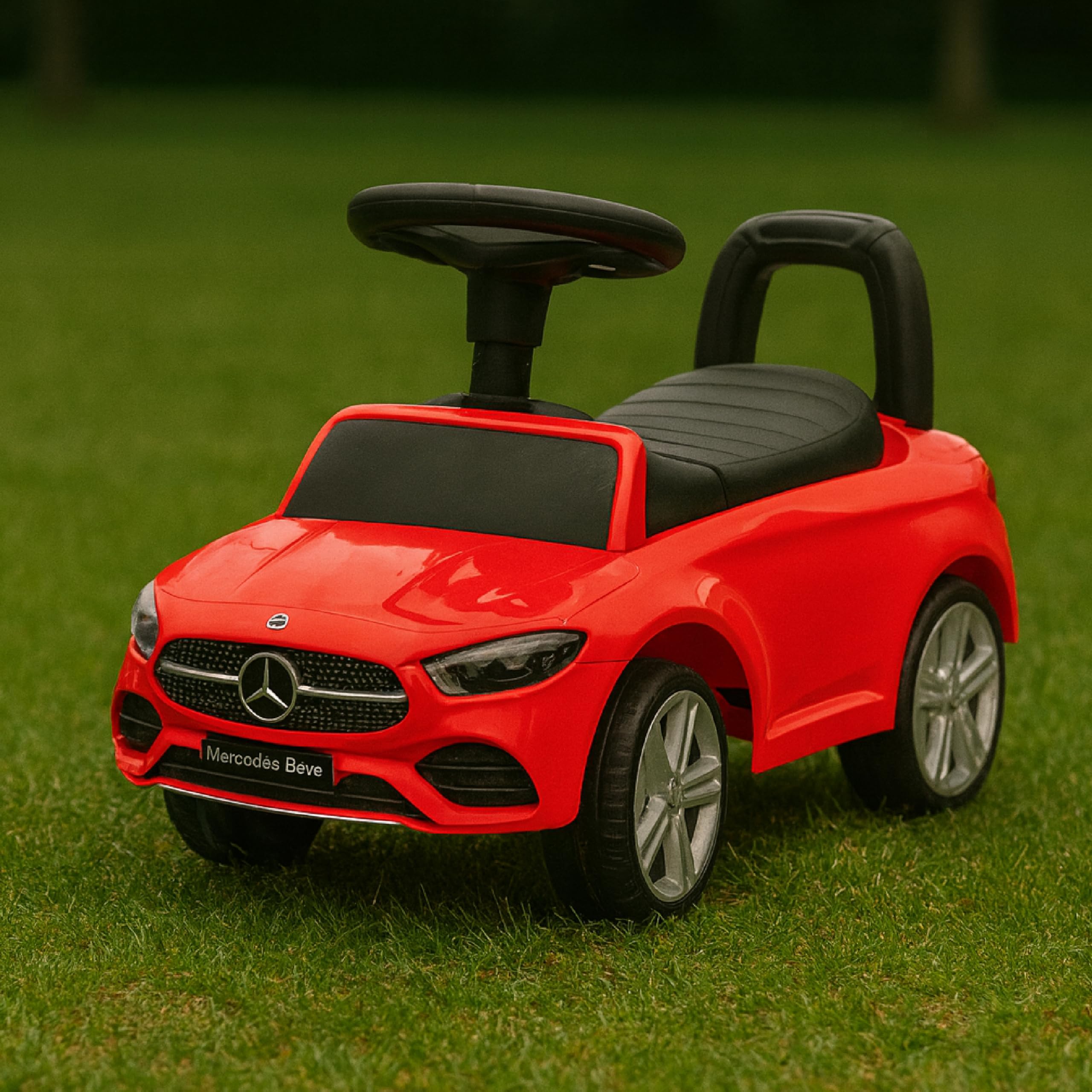 Baroni Toys Mercedes Ride-On Car Empuje y Ir para Niños 1-4 Años, Faros LED, Sonidos Realistas, Ruedas antideslizantes, Compartimento de almacenamiento, Diseño Antivuelco, 65 x 28 x 39 cm, Rojo
