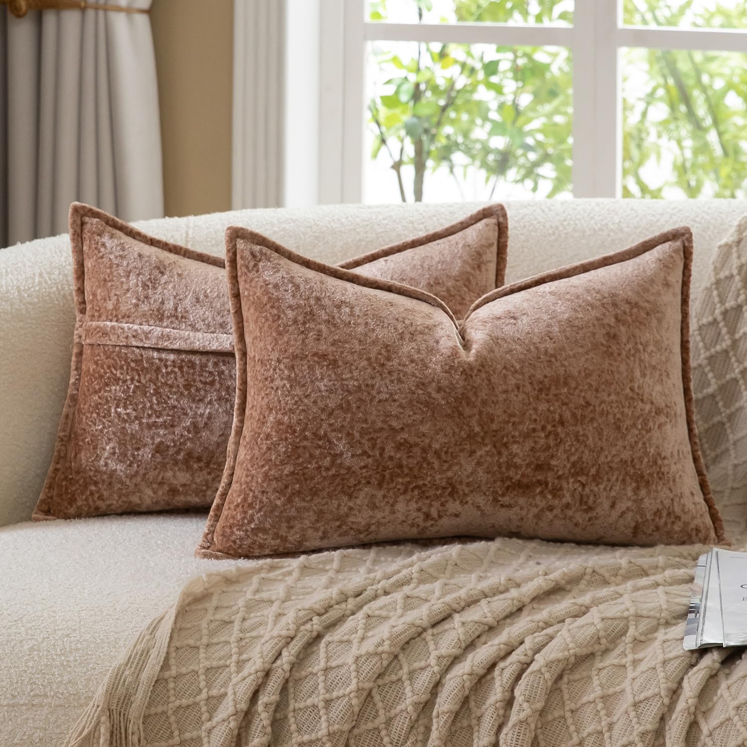 Madizz Decorative Vintage Chenille Cushion Covers Pack of 2 Plaid Couch Pillows Neutral Boho Farmhouse Pillow Cases Home Decor for Couch Sofa Bedroom Living Room 30x50 CM, Brown