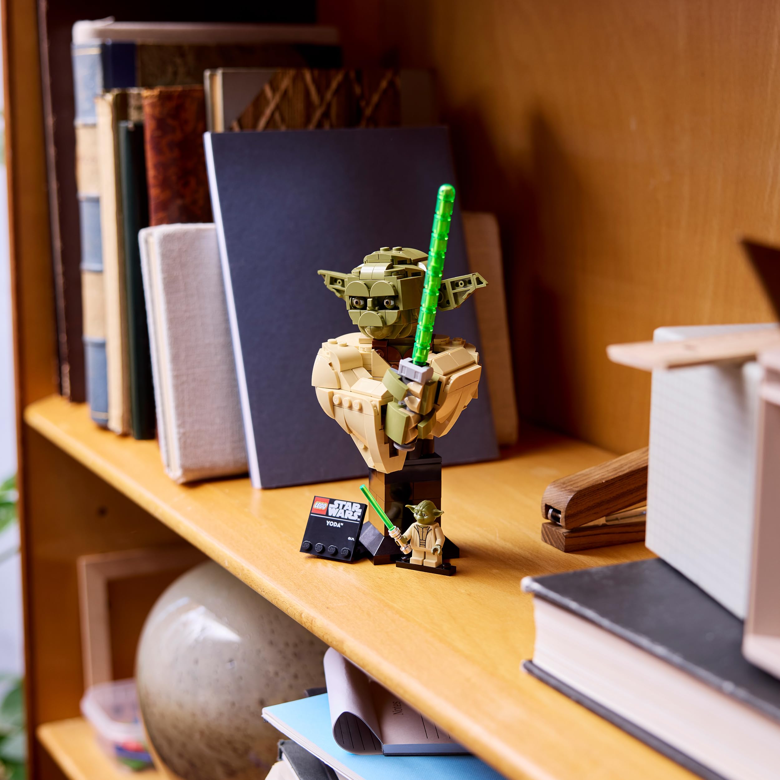LEGO Star Wars 75438 Yoda Bust - Display Model Kit for Adults w/Green Lightsaber & Collectible Jedi Master Minifigure - DIY Shelf or Room Decor - Gift Idea for Attack of the Clones Fans - 3