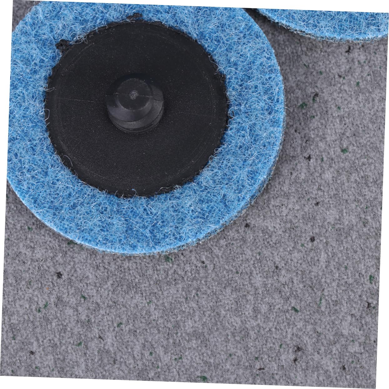 Disco de Lija de Torsión de Nailon de 2 Pulgadas, 50 Piezas | Óxido de Aluminio Marrón, Color Azul, Resistencia al Desgaste, de Superficie Metálica Color Aleatorio