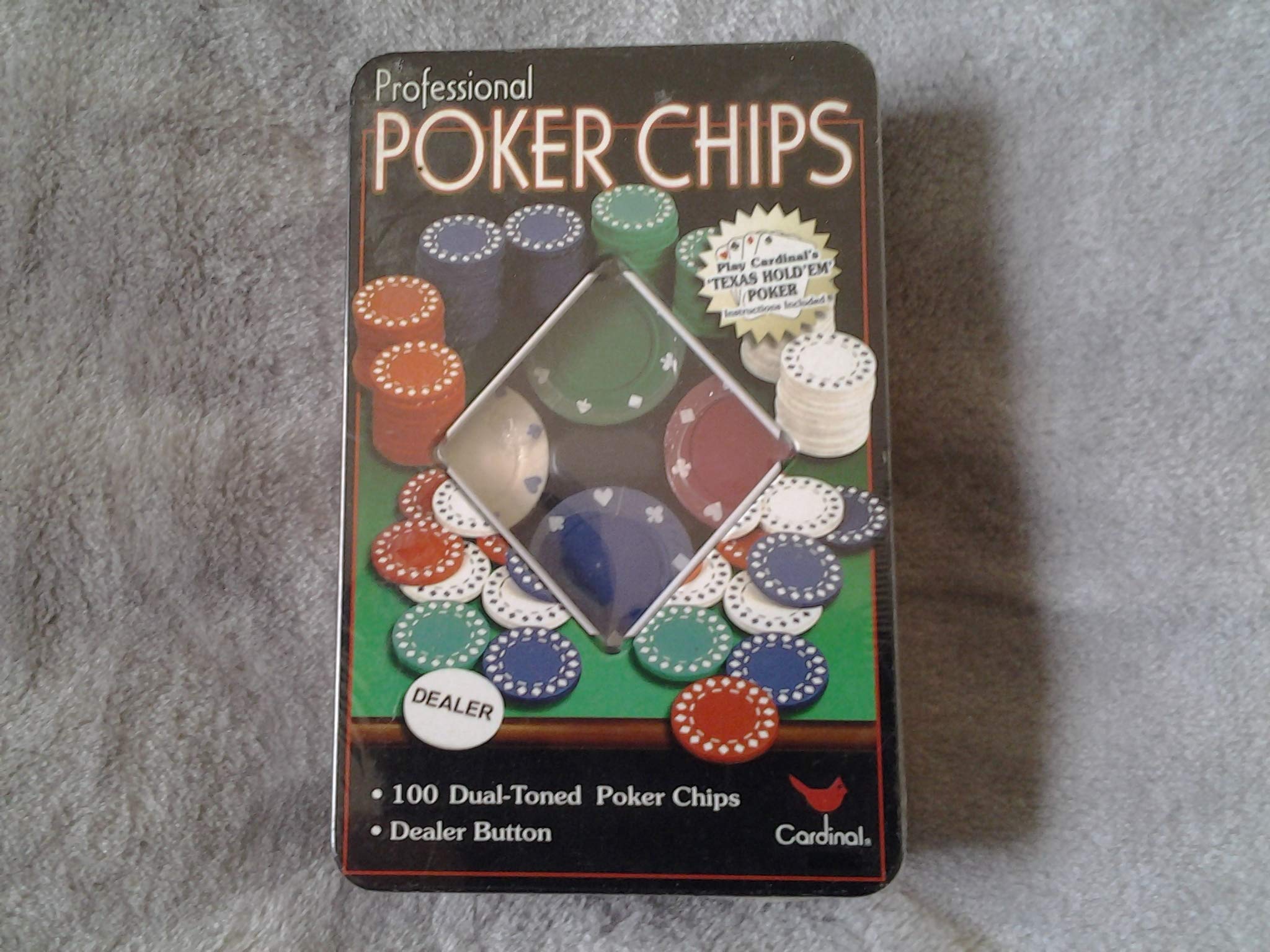 Cardinal Poker Chips - Klassisch, Unisex, 100 Zweifarbige Pokerchips, Händler-Button, Texas Hold'em Poker Anleitung, Wiederverwendbare Dose, Ab 216 Jahren, Max. 1200 Jahre